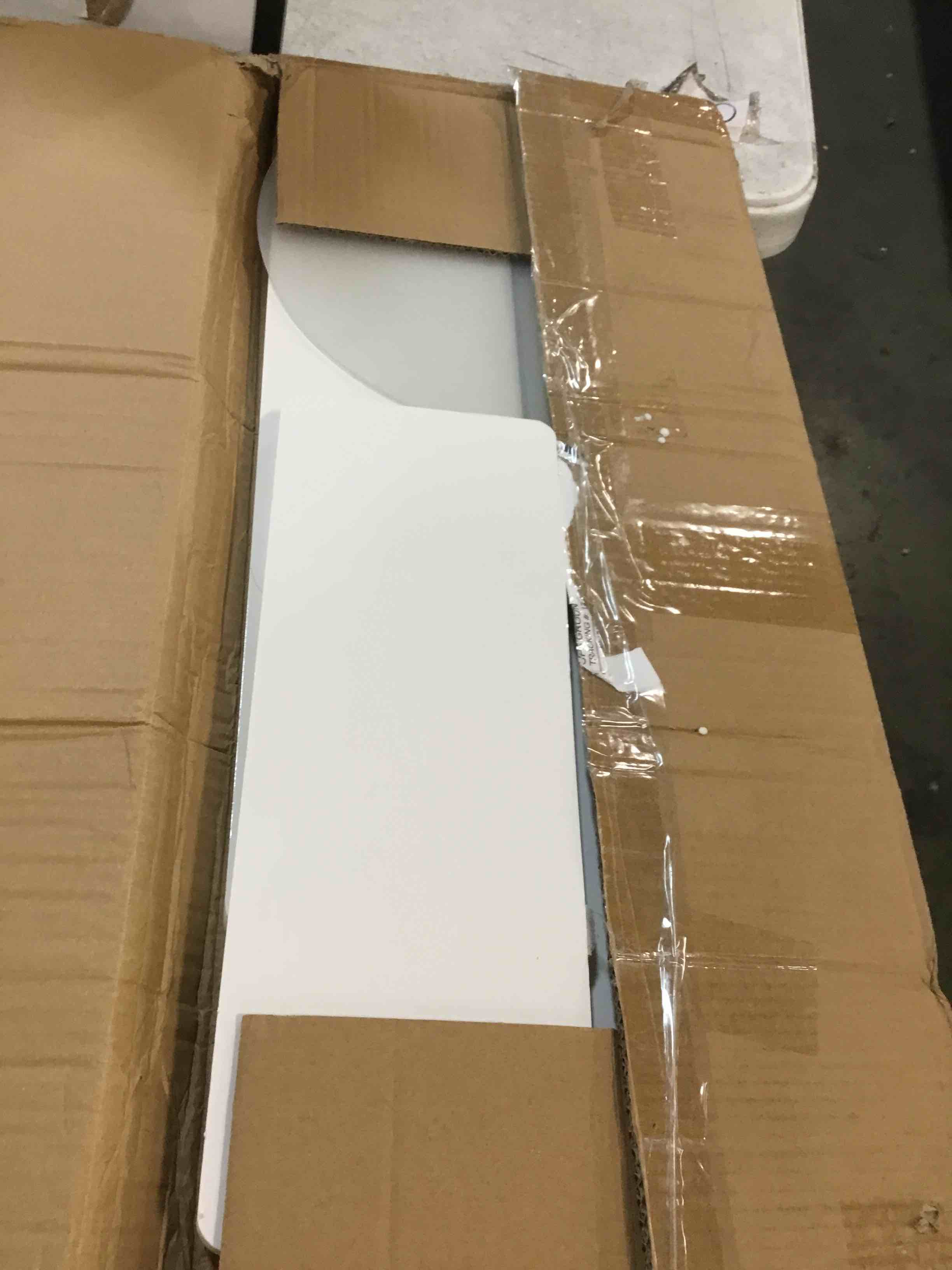 https://s3.amazonaws.com/lotting-images-prod/bidfta/PNK0262402_1727325575441.jpeg