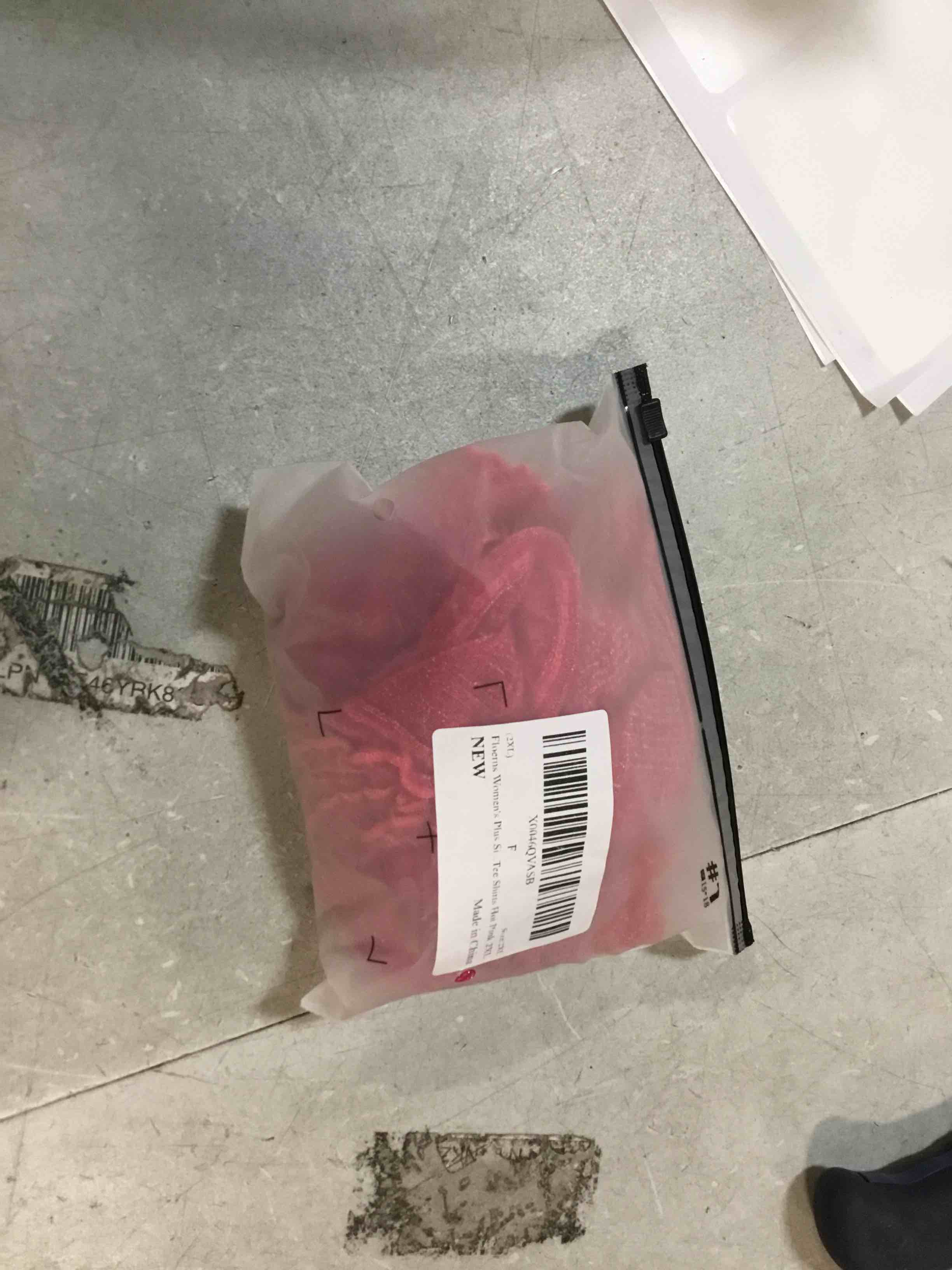 https://s3.amazonaws.com/lotting-images-prod/bidfta/PNK0262722_1727232854436.jpeg