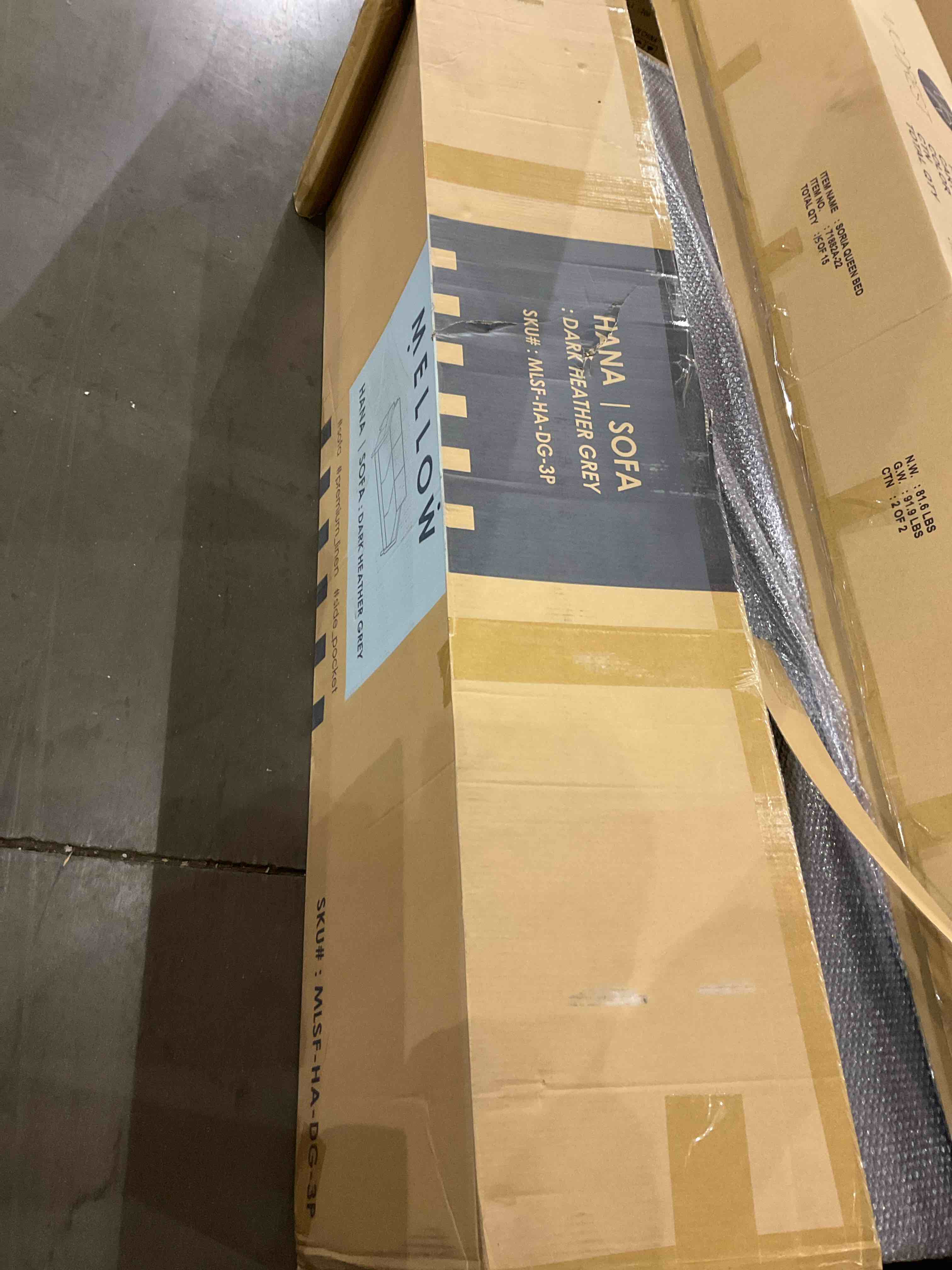 https://s3.amazonaws.com/lotting-images-prod/bidfta/PNK0264002_1736253522343.jpeg