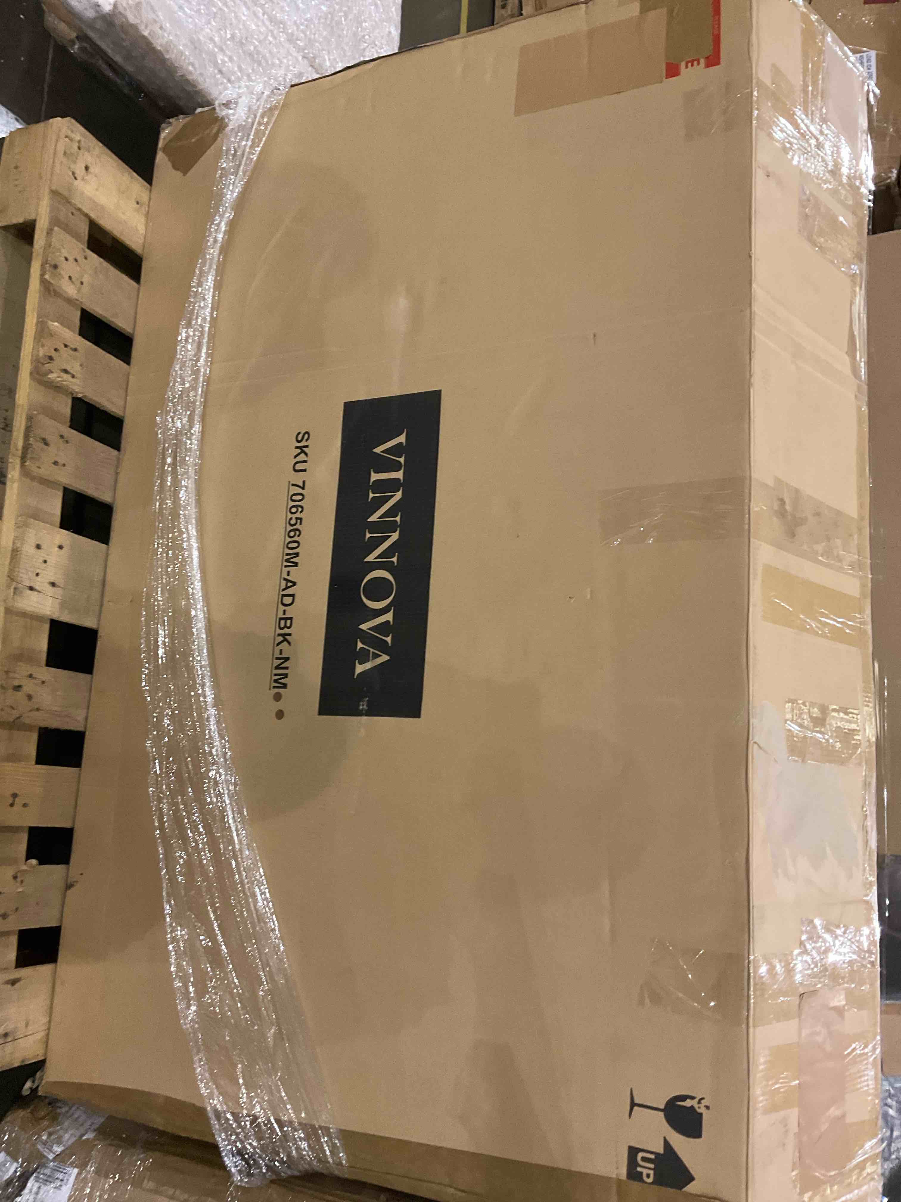 Porto 60" Free Standing Double Bathroom  4331013625  Vanity with Calacatta Quart