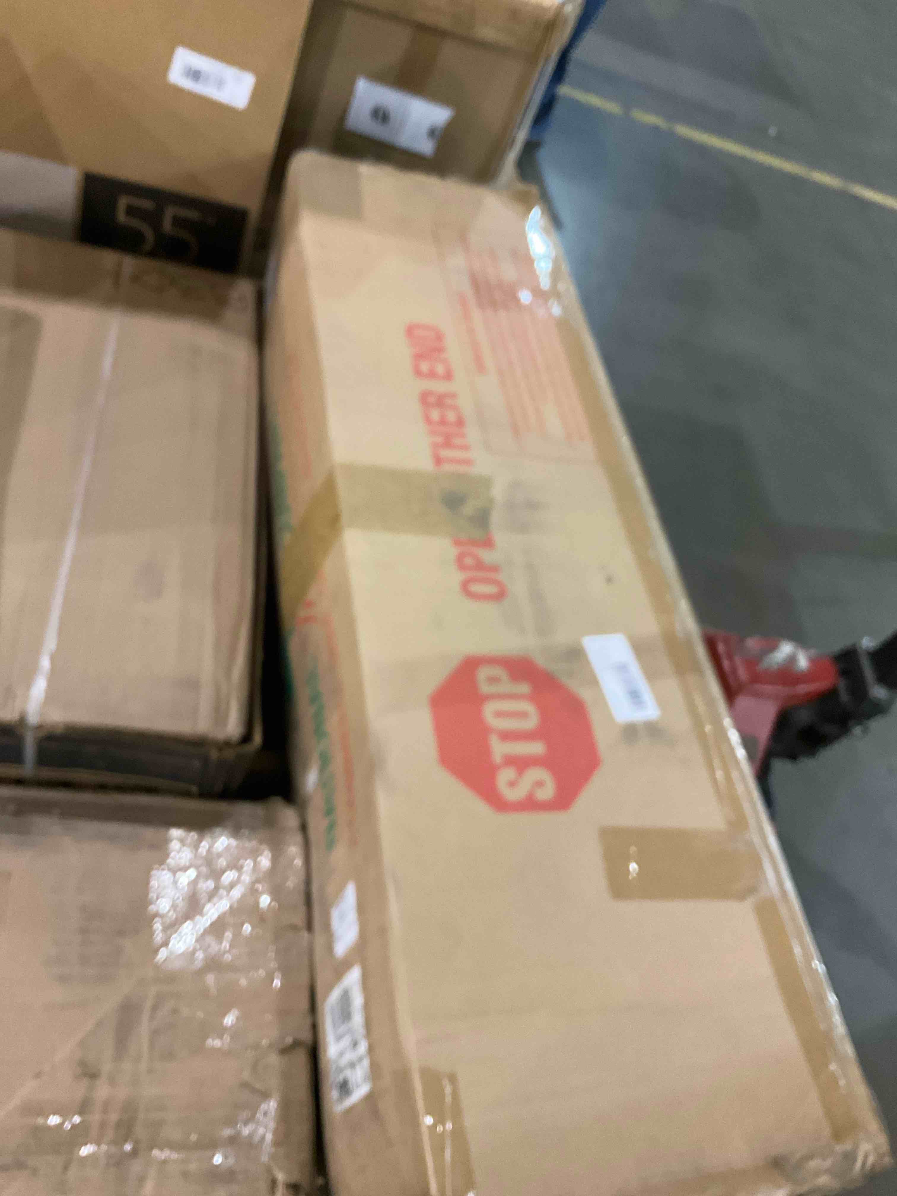 https://s3.amazonaws.com/lotting-images-prod/bidfta/PNK0264132_1736165902410.jpeg