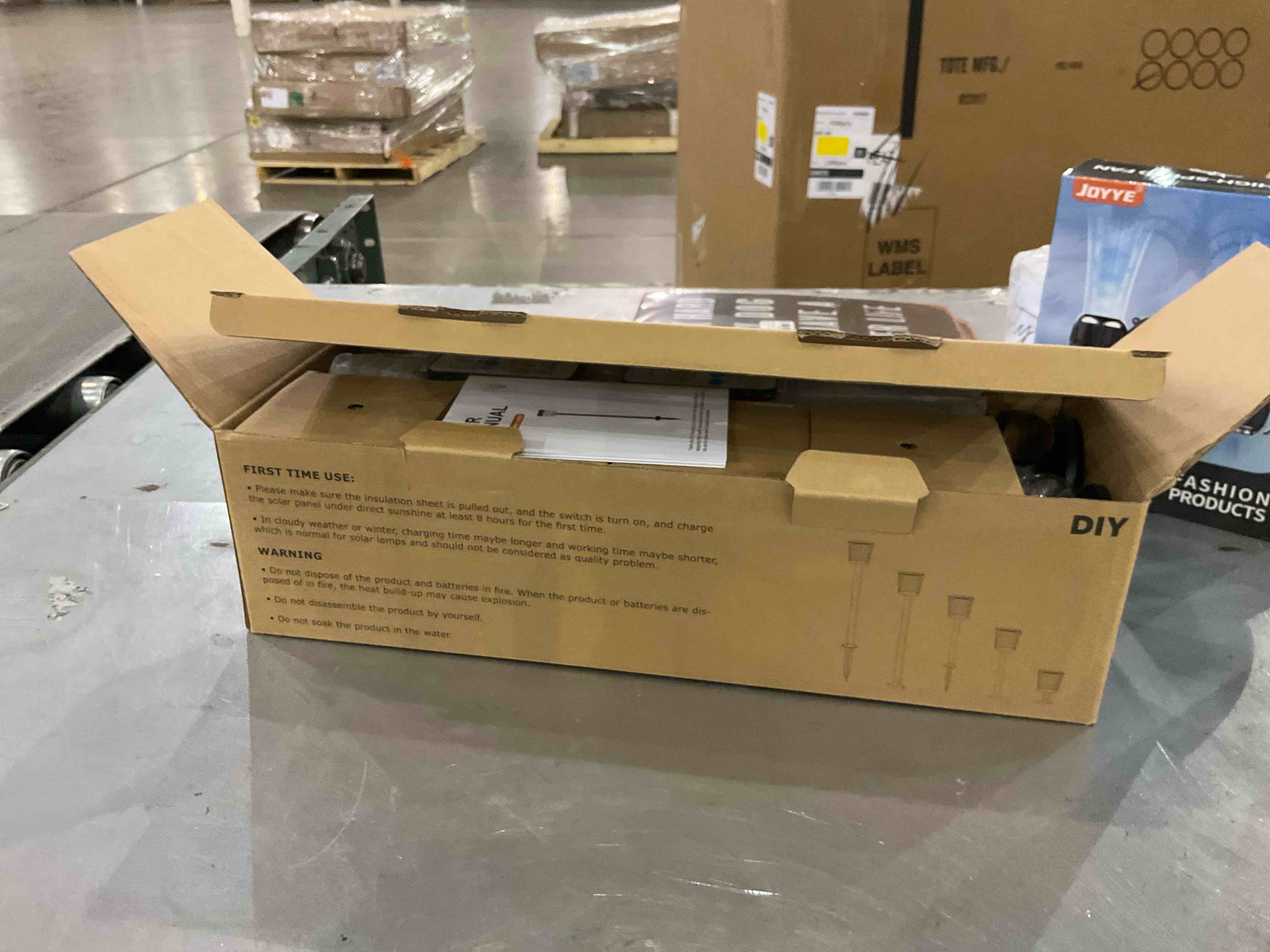 https://s3.amazonaws.com/lotting-images-prod/bidfta/PNK0266955_1732105240600.jpeg