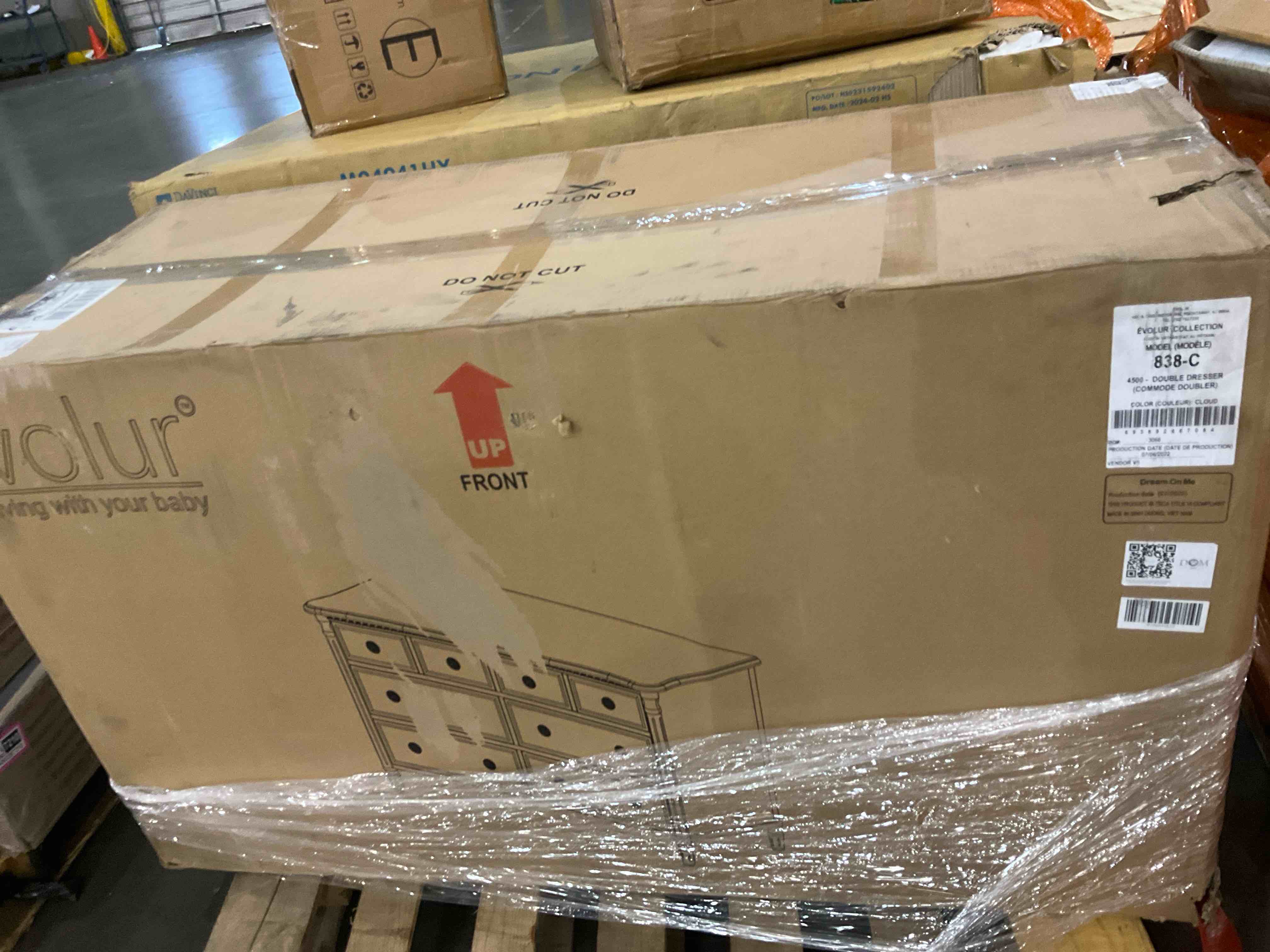 https://s3.amazonaws.com/lotting-images-prod/bidfta/PNK0267209_1731096006121.jpeg