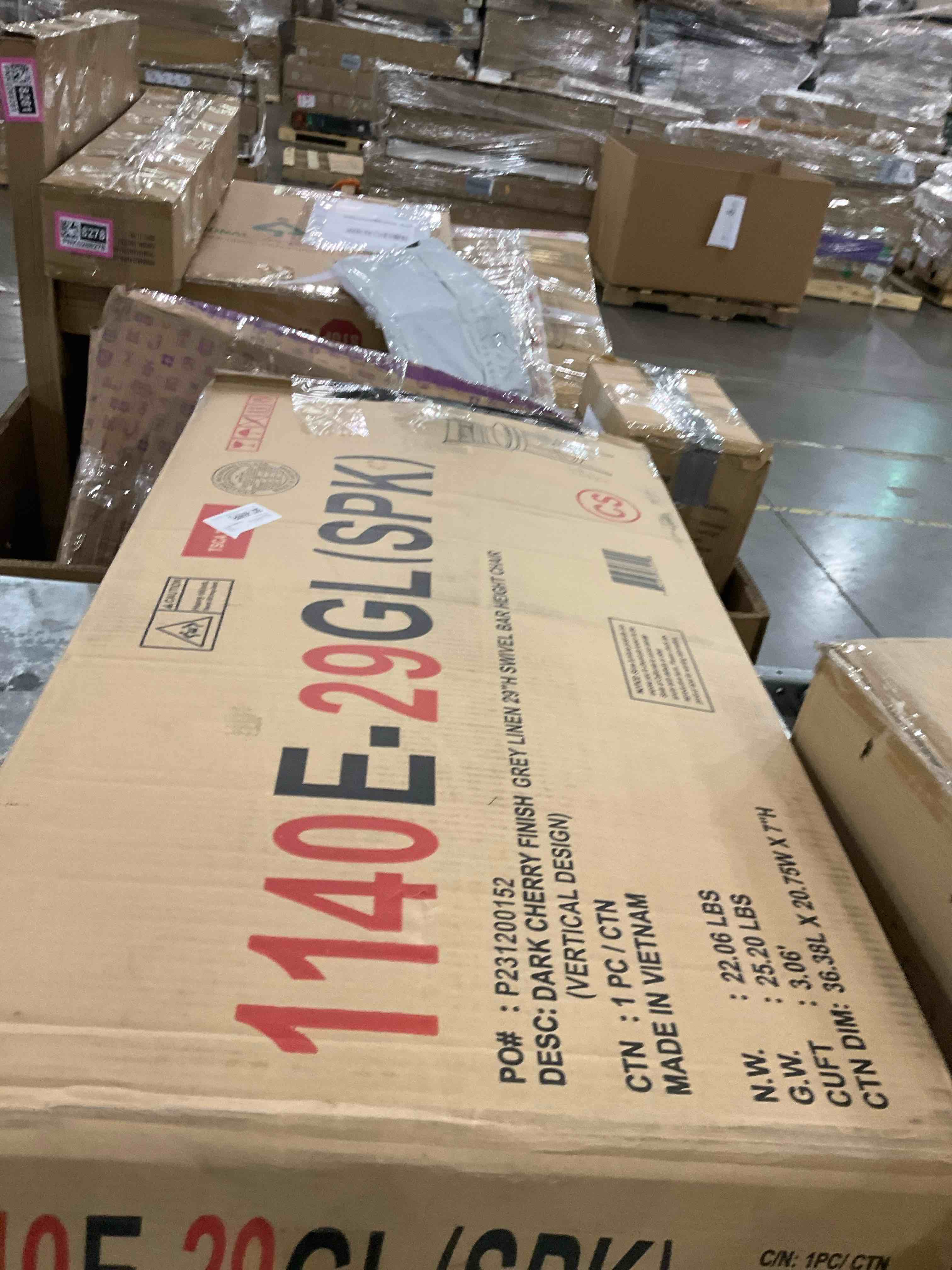 https://s3.amazonaws.com/lotting-images-prod/bidfta/PNK0268275_1734968061430.jpeg