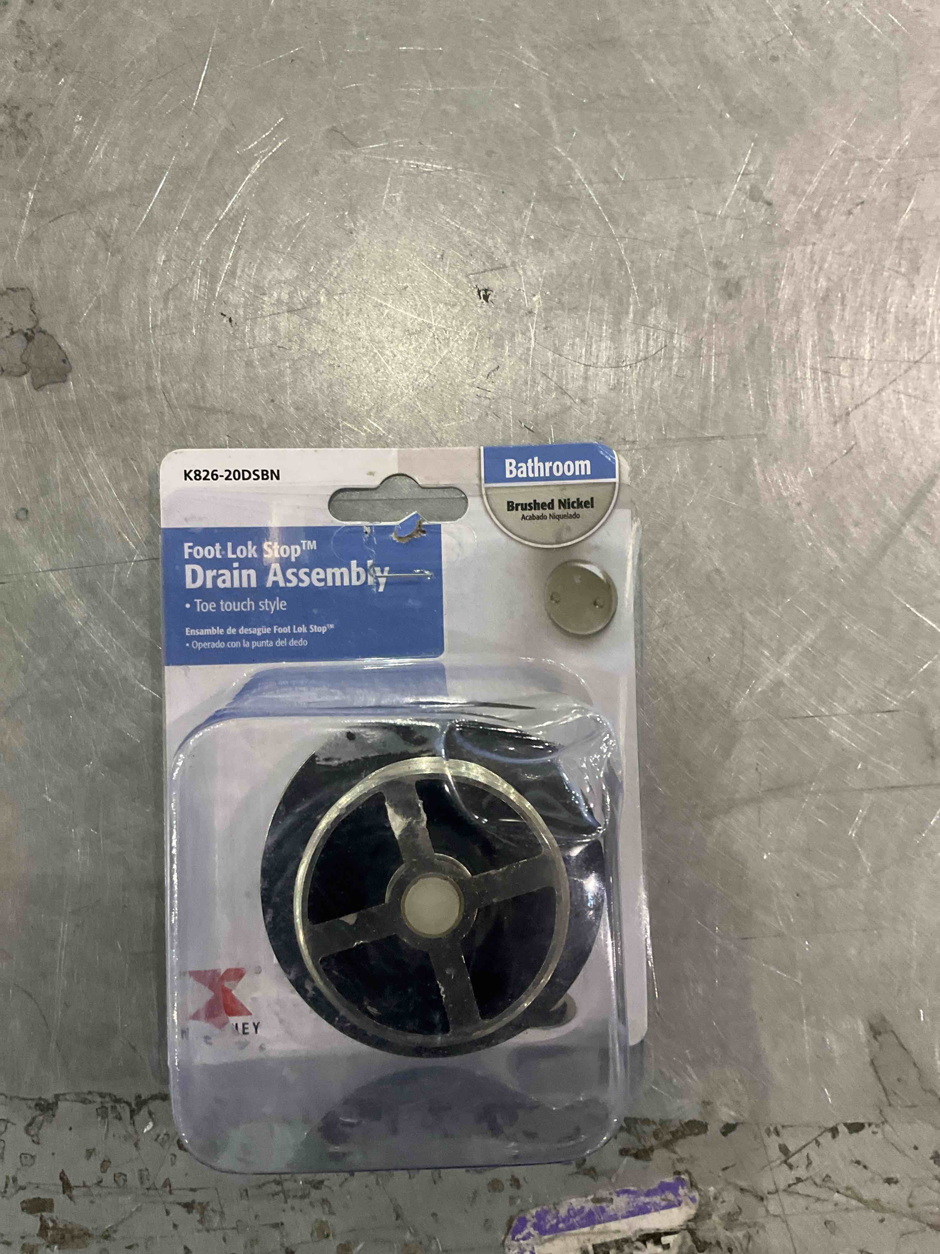 foot lok stop drain assembly