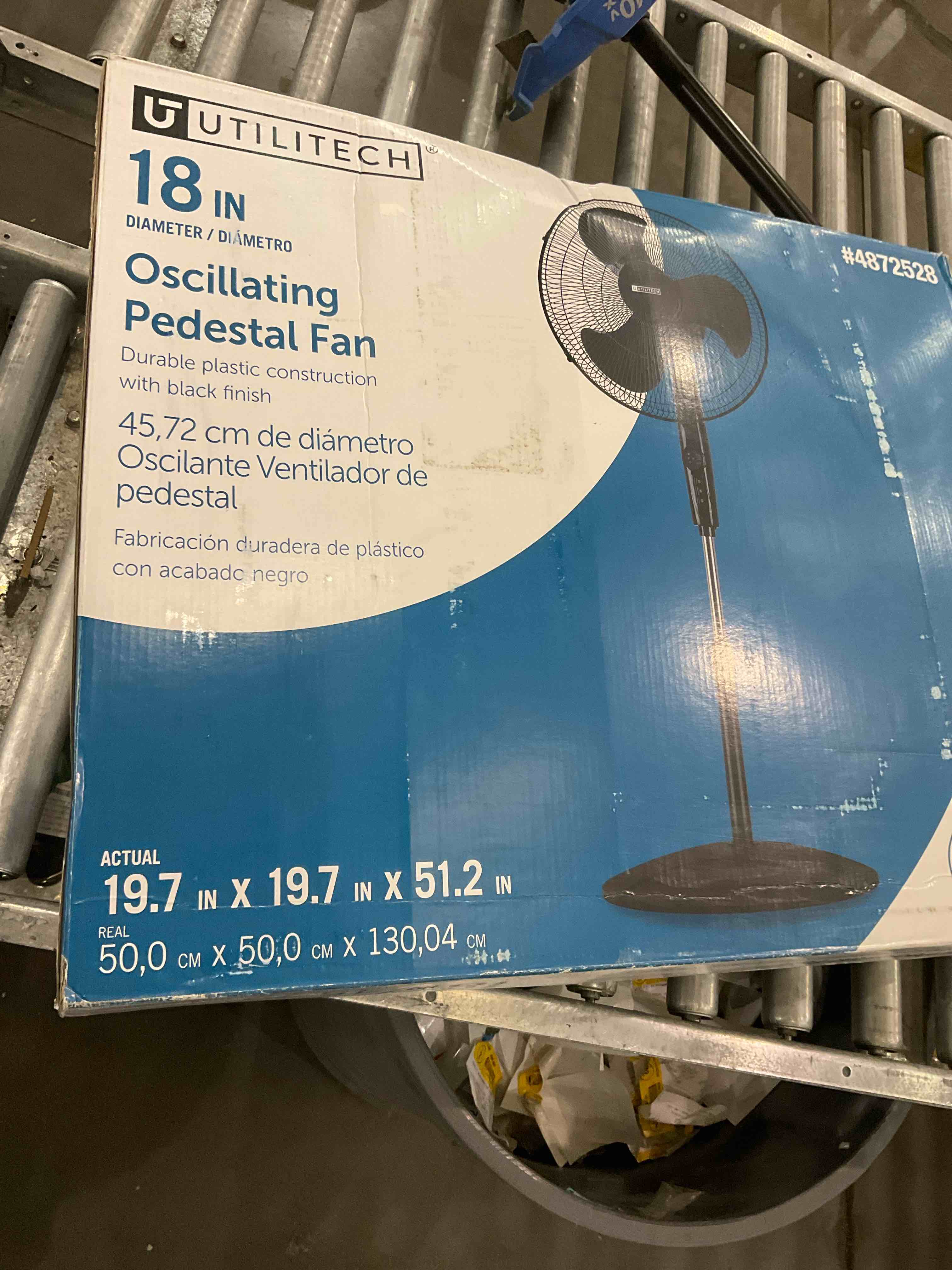 oscillating pedestal fan