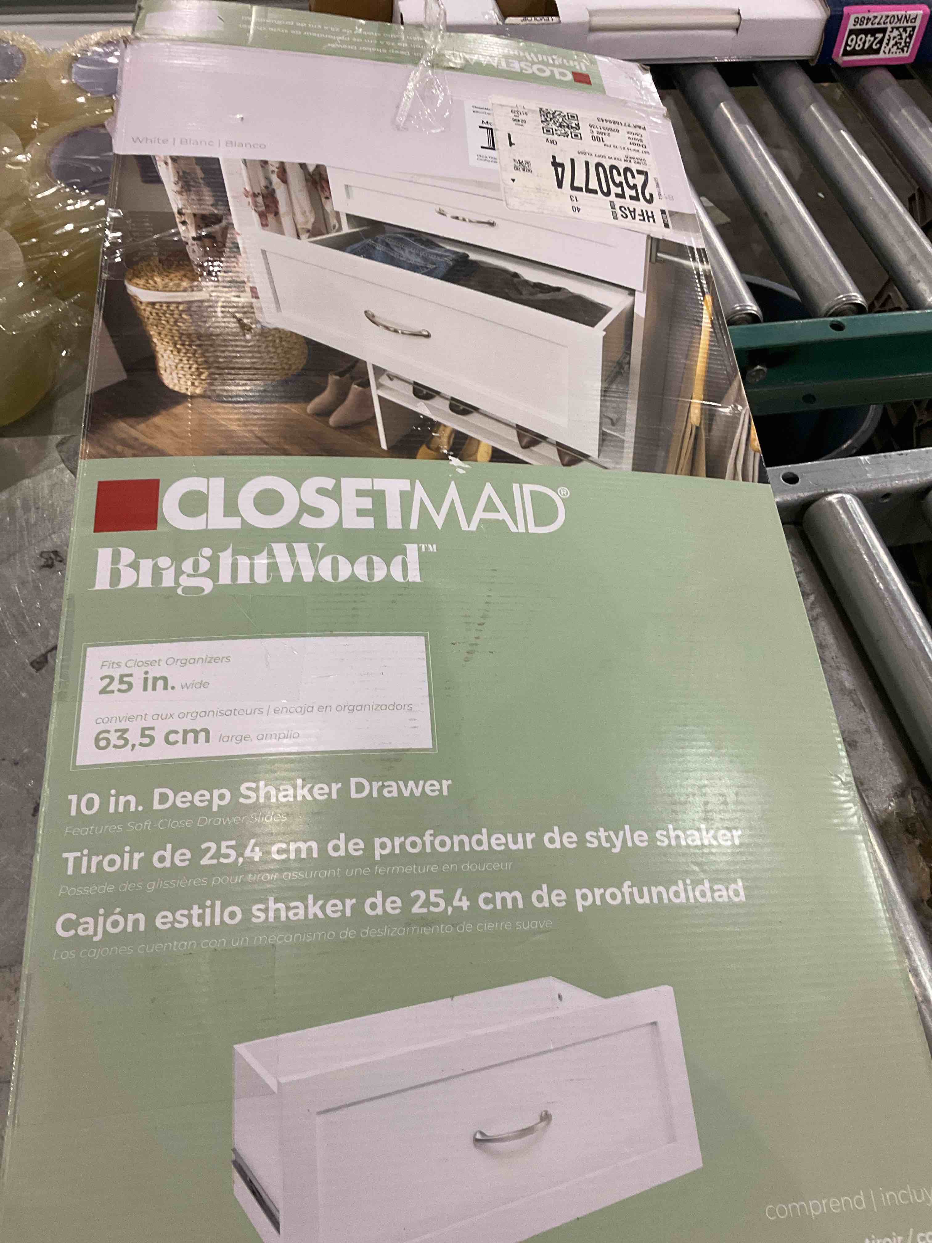 Deep shaker drawer