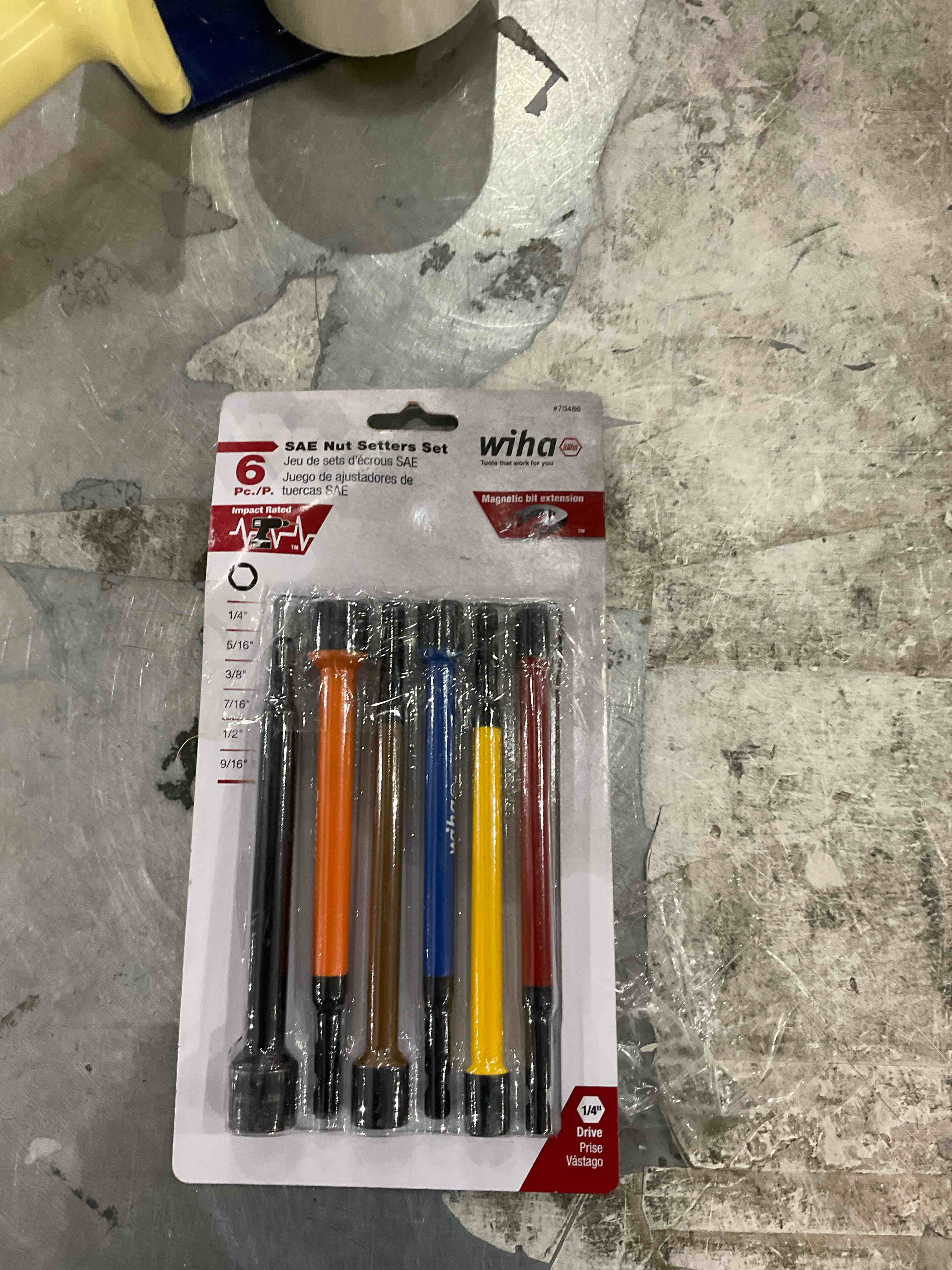 SAE Nut stutterers set