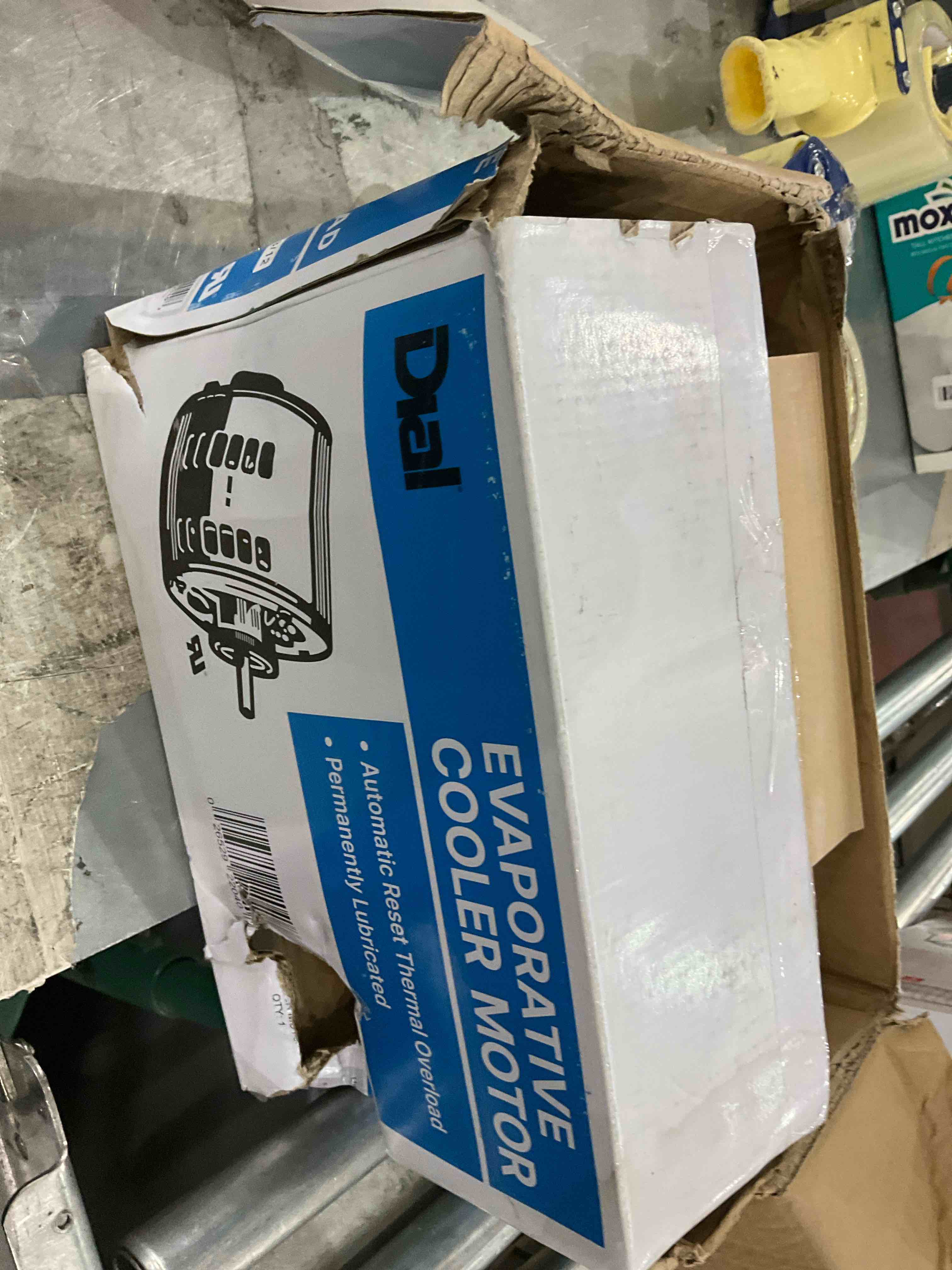 Evaporator cooler motor