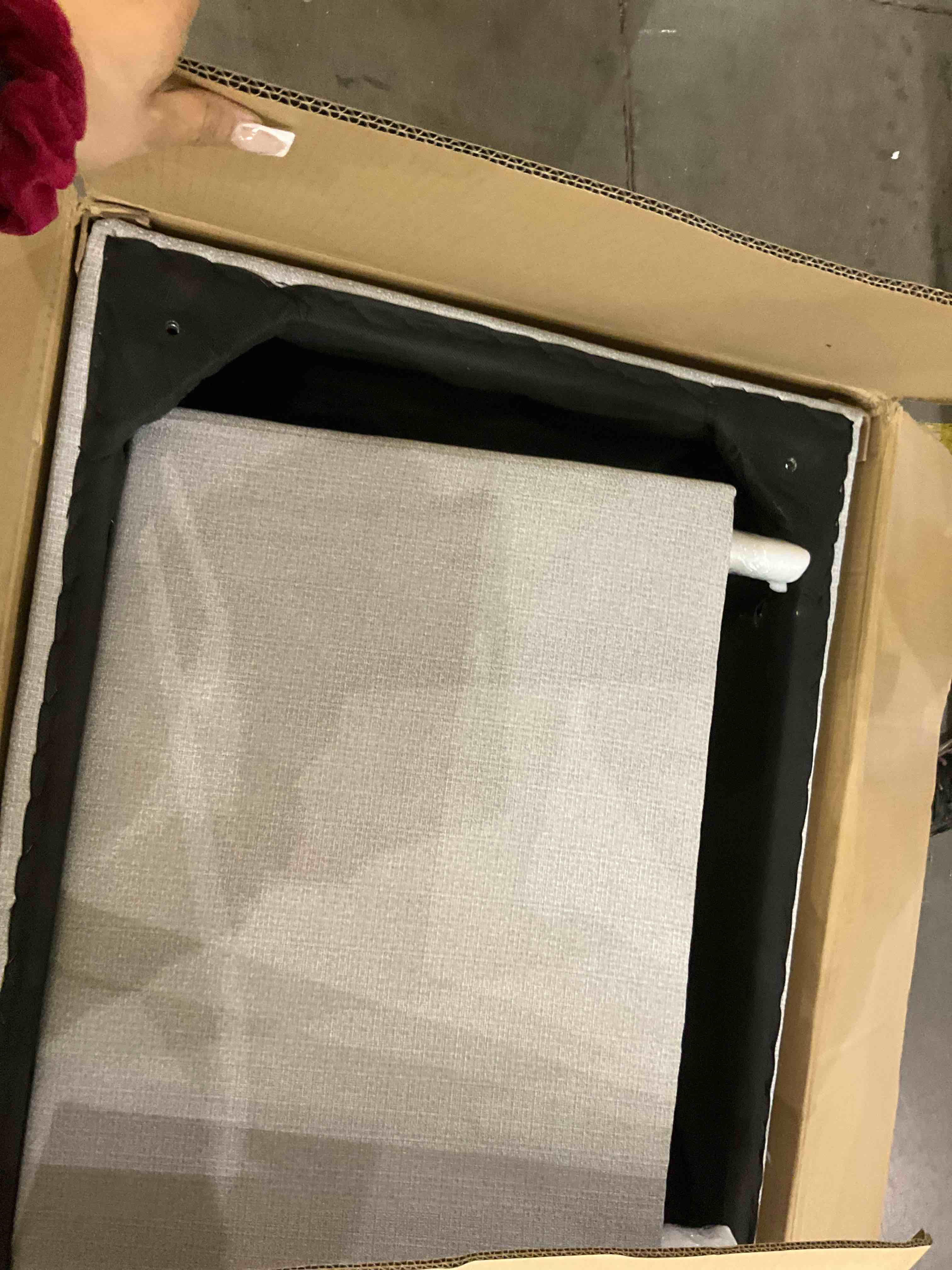 Okawville White Corner Chair