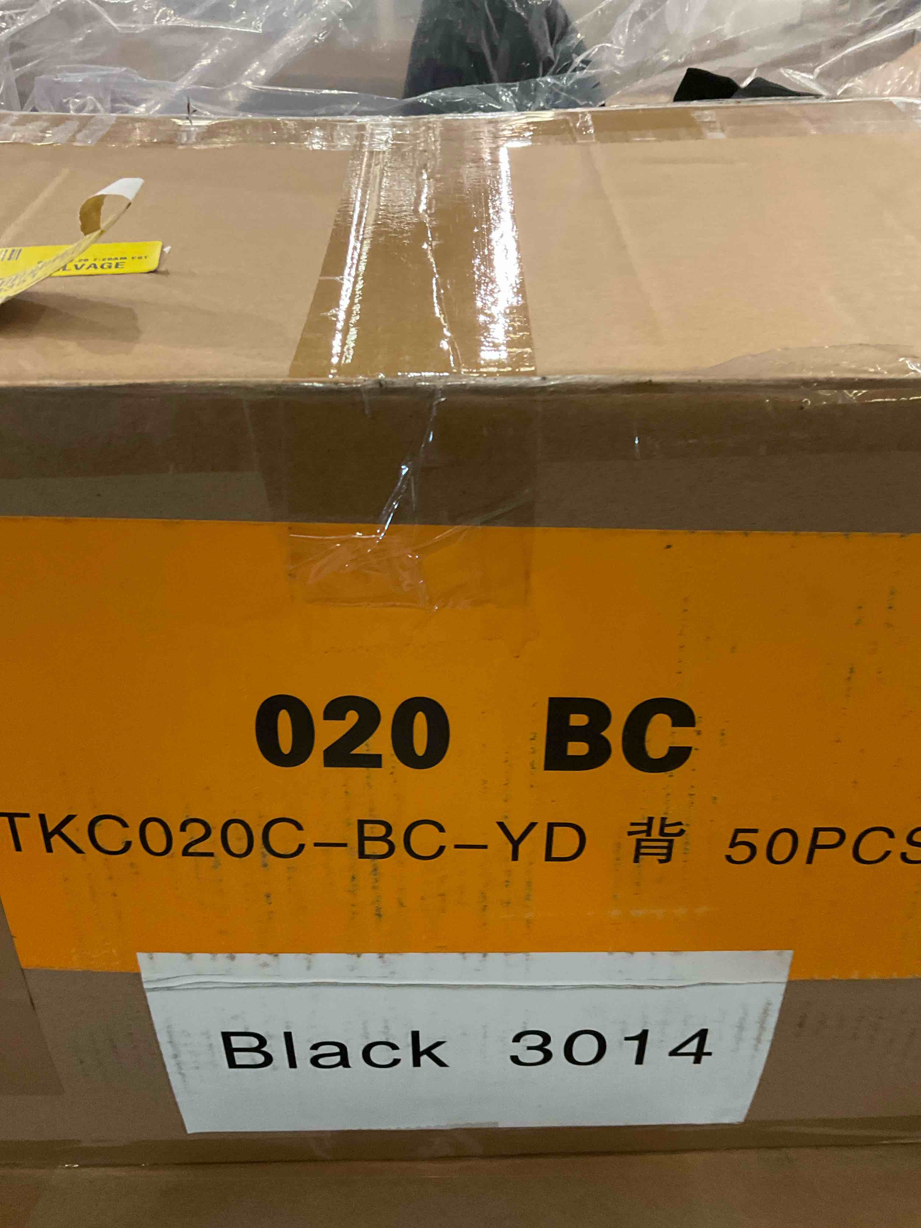 https://s3.amazonaws.com/lotting-images-prod/bidfta/PNK0276048_1736955604311.jpeg