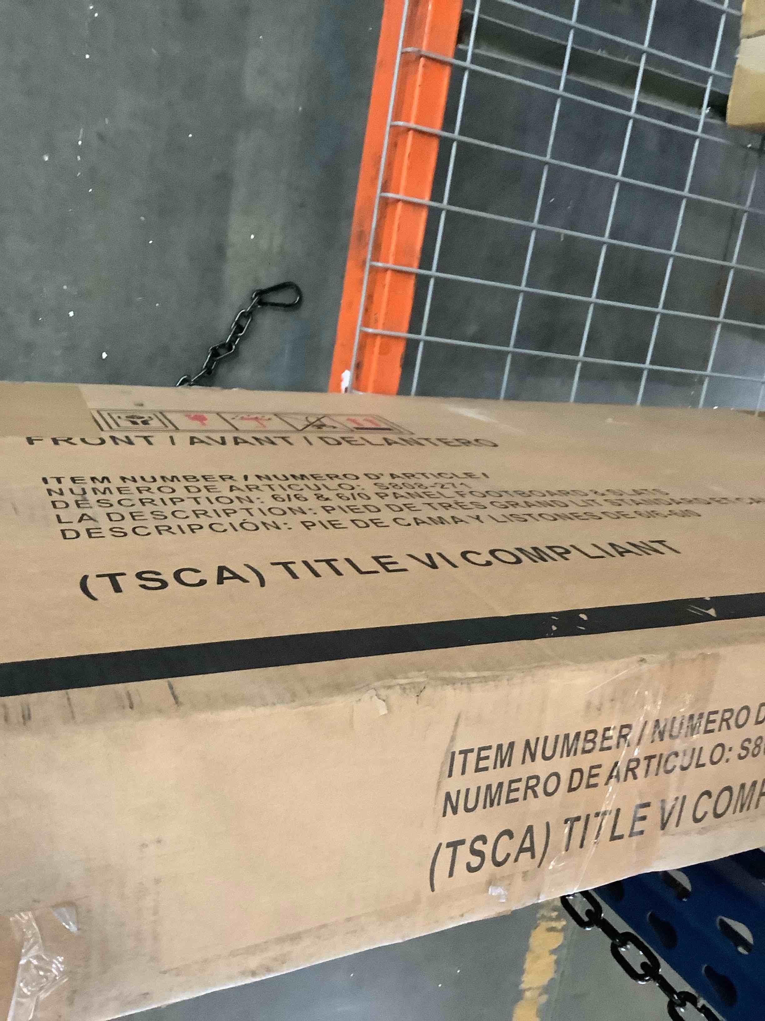 https://s3.amazonaws.com/lotting-images-prod/bidfta/PNK0276105_1745254723021.jpeg