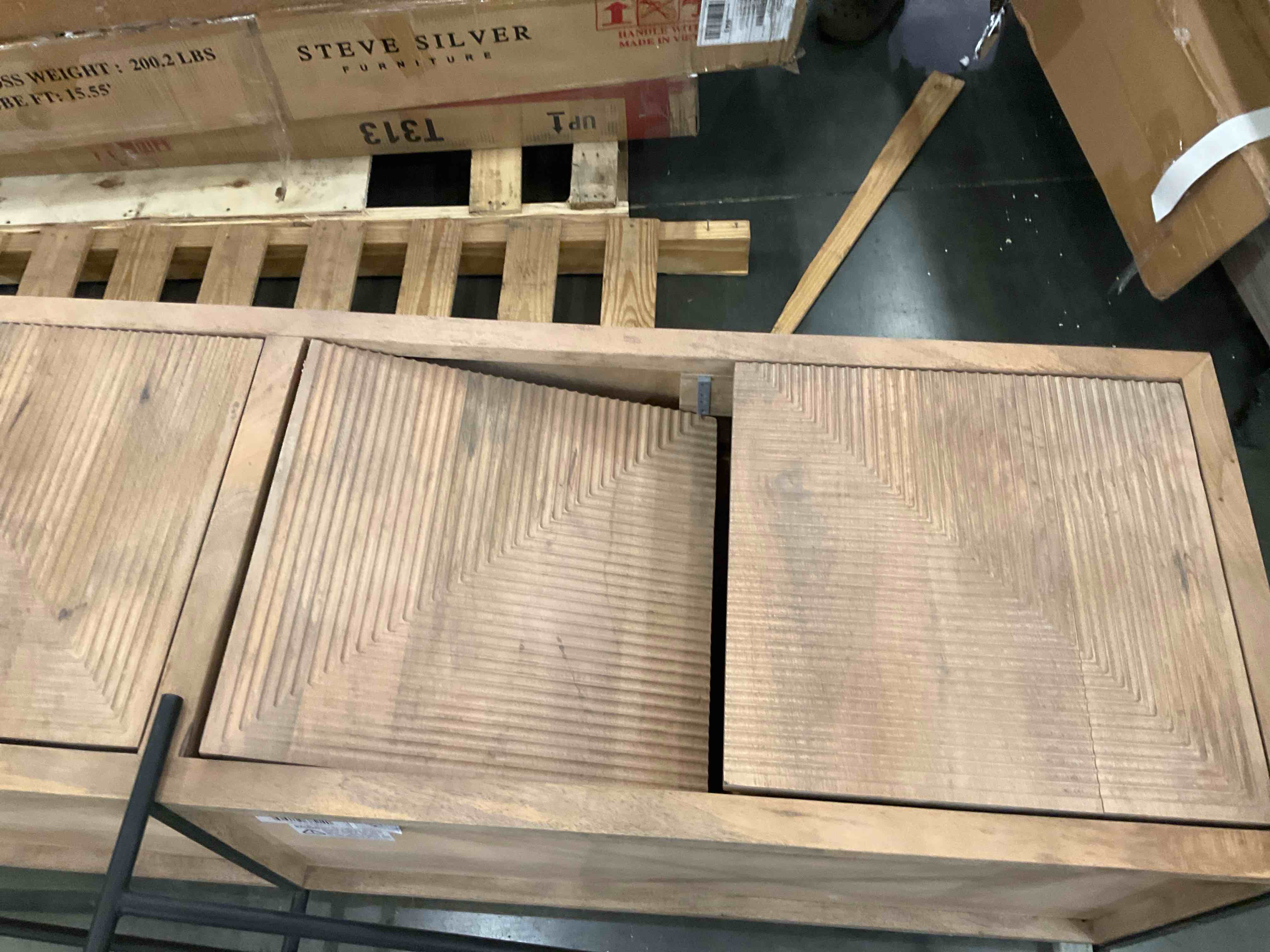 Cairo wooden cabinet with doors