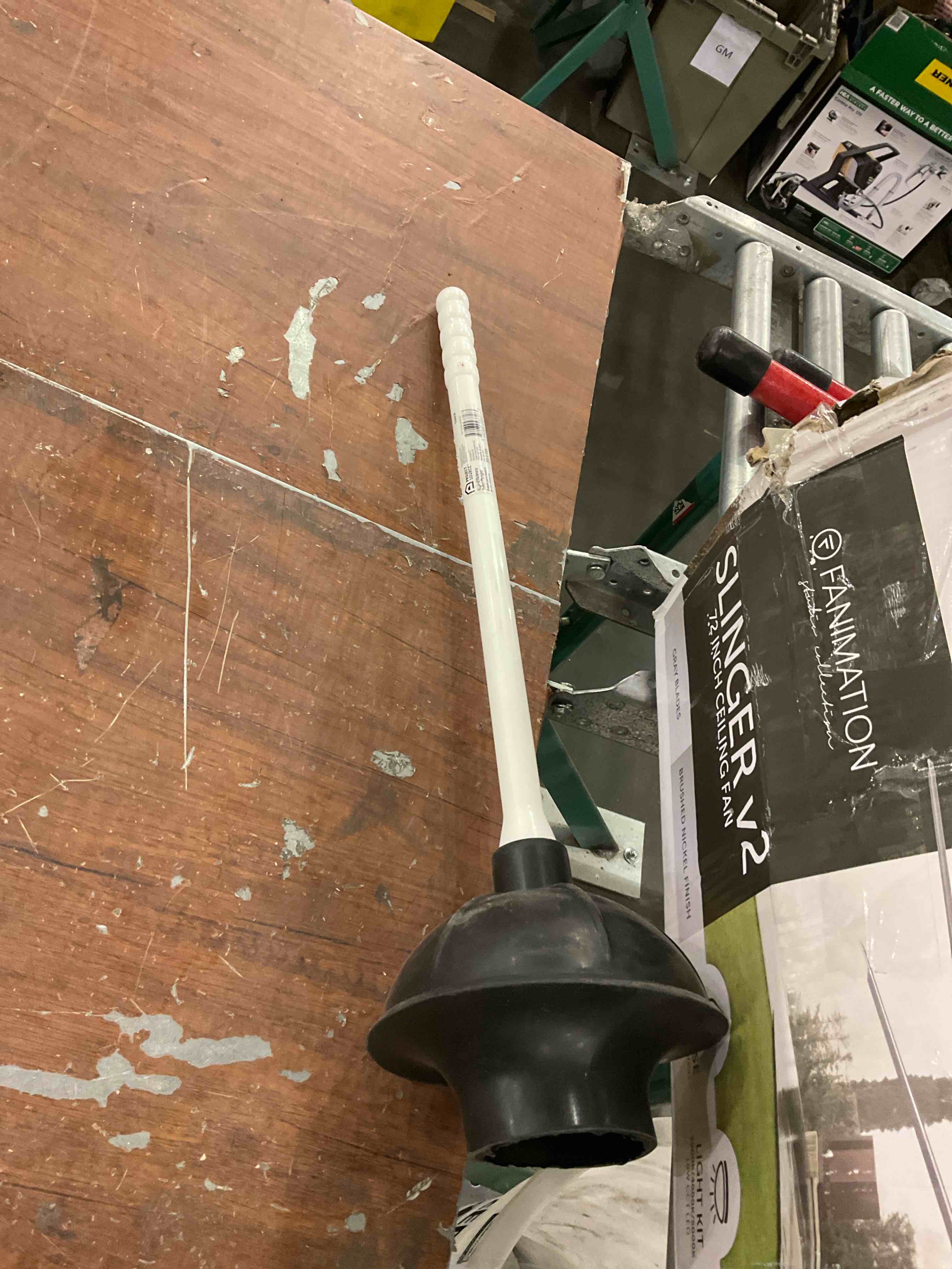 Project Source 6.65-in Black Rubber Plunger with 18.63-in Handle