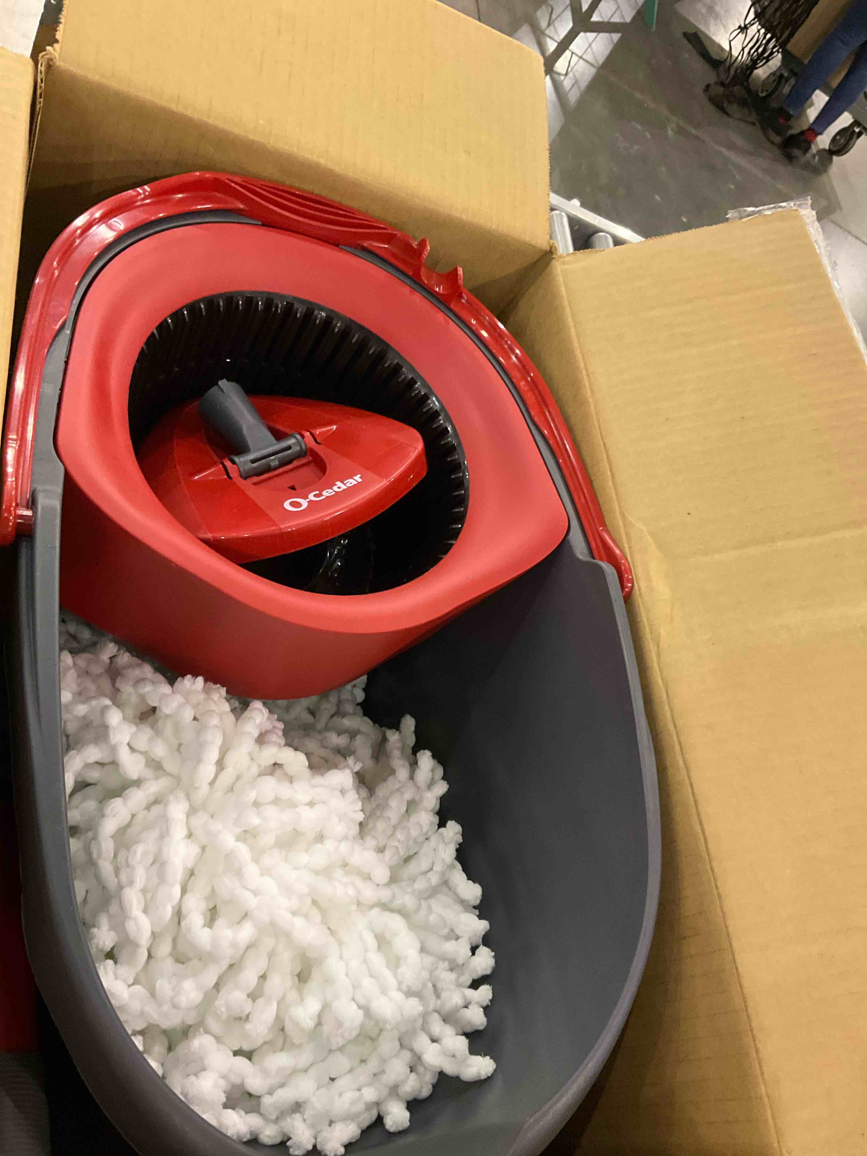 https://s3.amazonaws.com/lotting-images-prod/bidfta/PNK0278372_1738338406317.jpeg