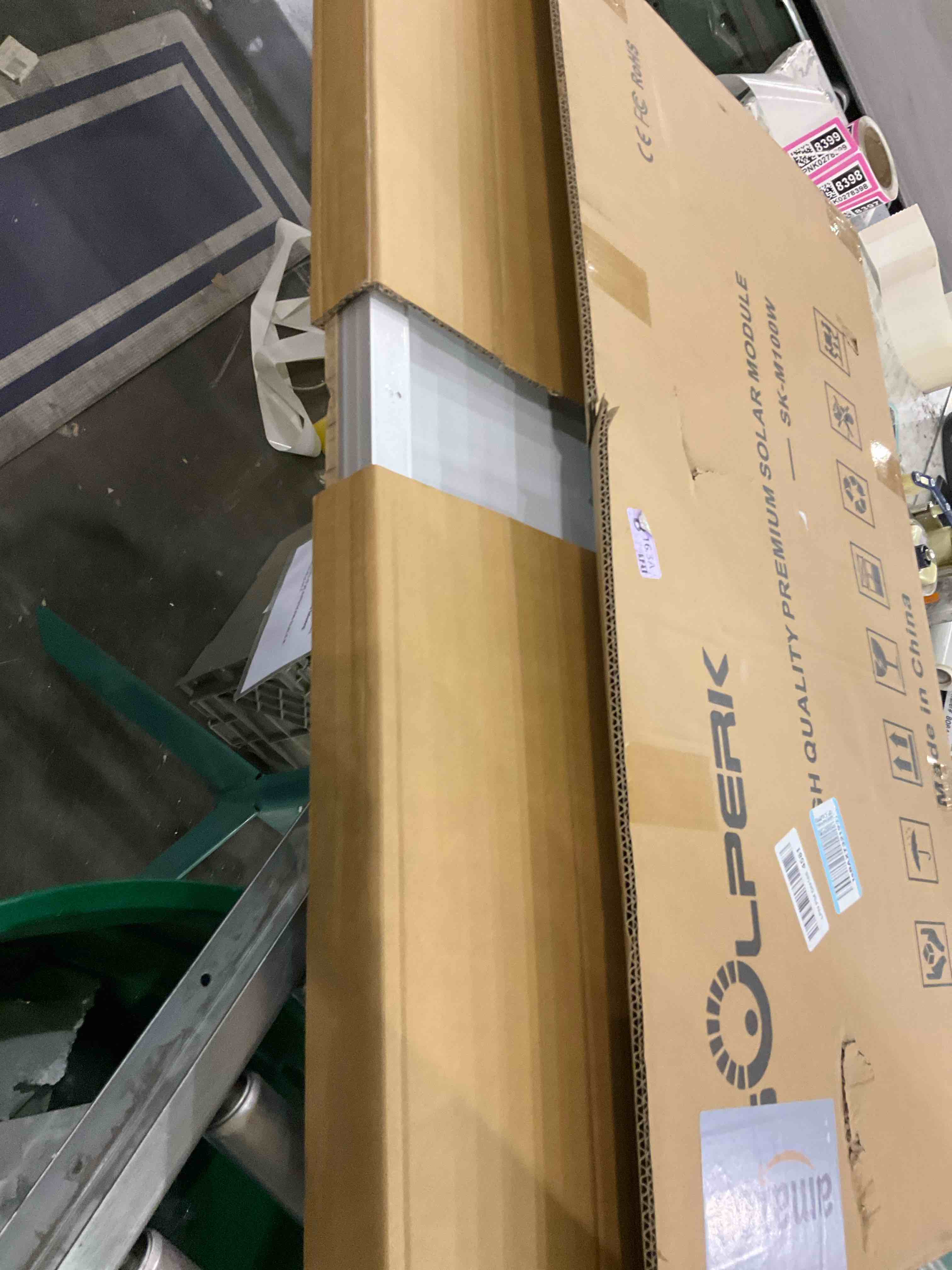 https://s3.amazonaws.com/lotting-images-prod/bidfta/PNK0278399_1738334147136.jpeg