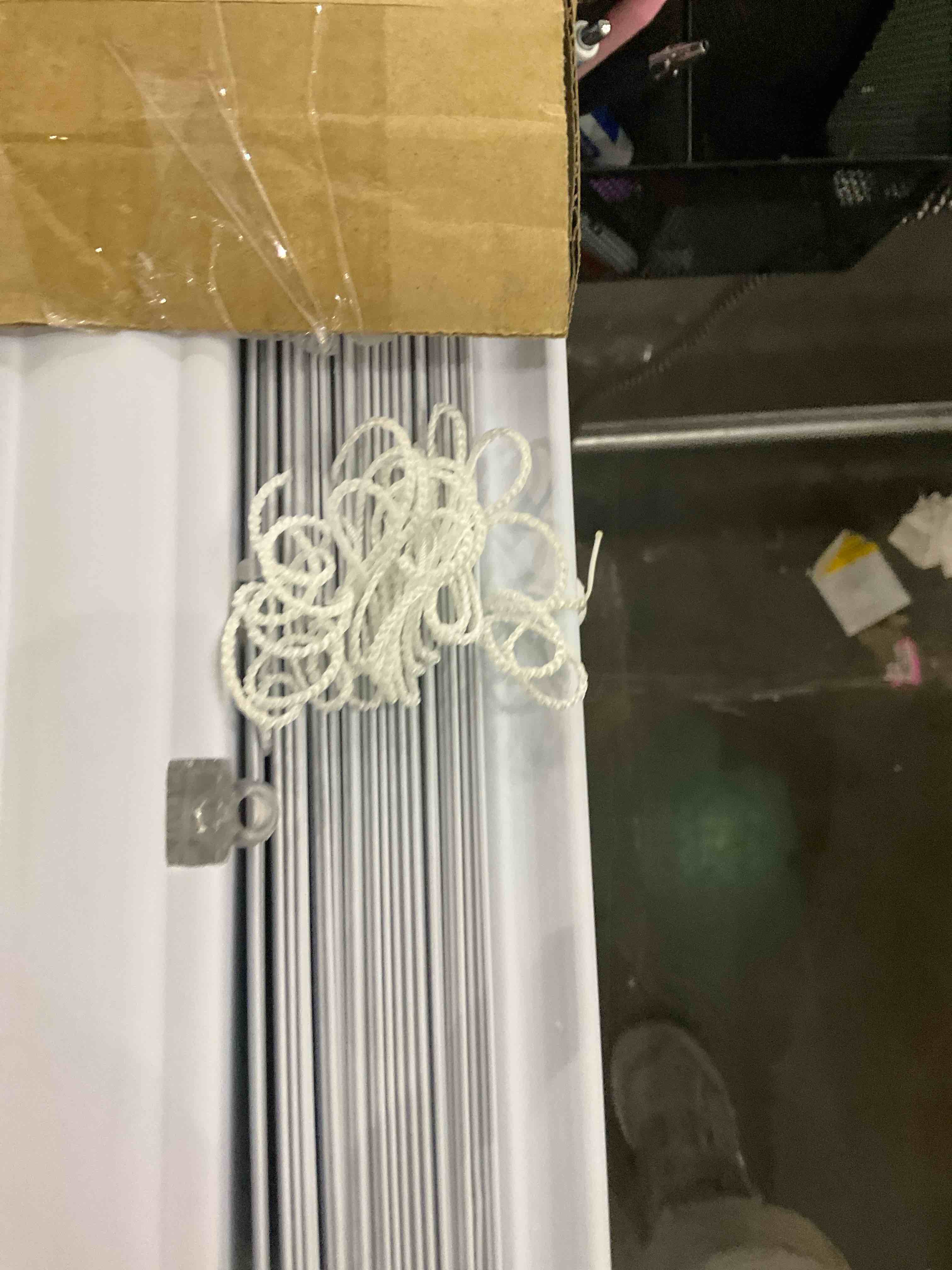 room darkening cordless blinds