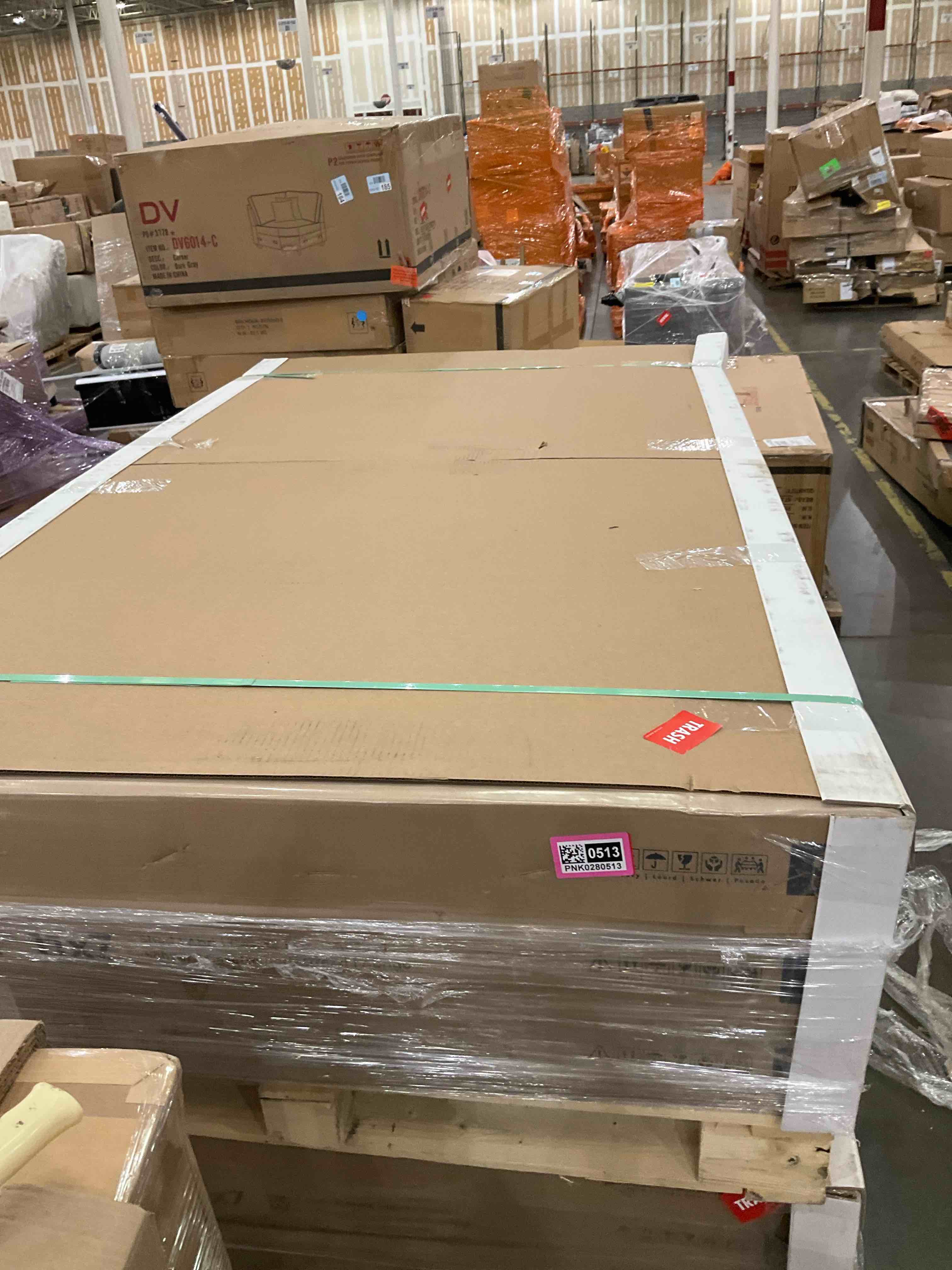 https://s3.amazonaws.com/lotting-images-prod/bidfta/PNK0280513_1730820527816.jpeg