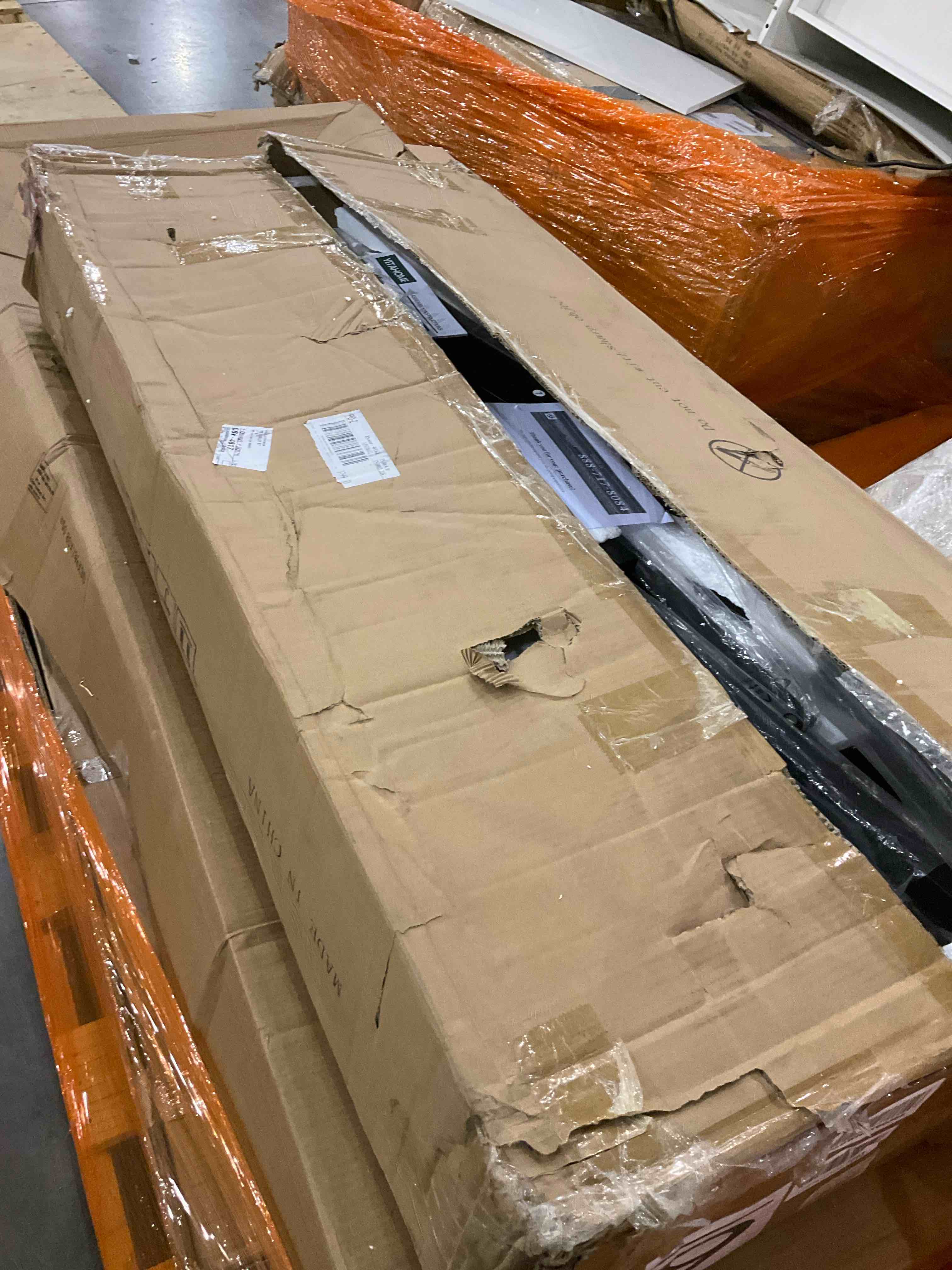 https://s3.amazonaws.com/lotting-images-prod/bidfta/PNK0280884_1730377280848.jpeg