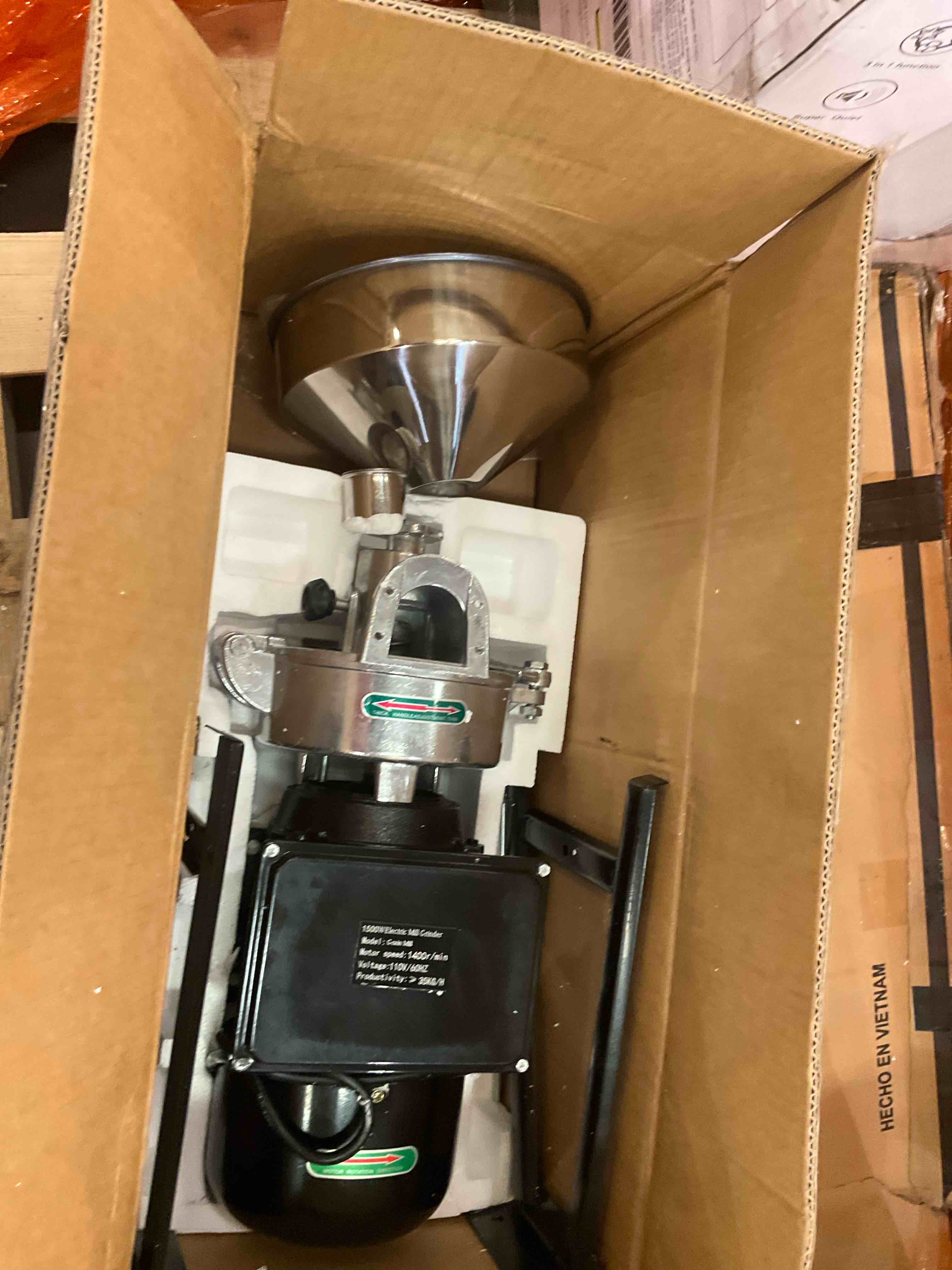 Eachbid 1500W Dry&Wet Electric Grain Mill Corn Grinder with Funnel, 2 in1 Commercial Thickness Adjustable Molino De Ma Electrico Heavy Duty Cereals Wheat Grinder for Rice Coffee Feed Mill Flour