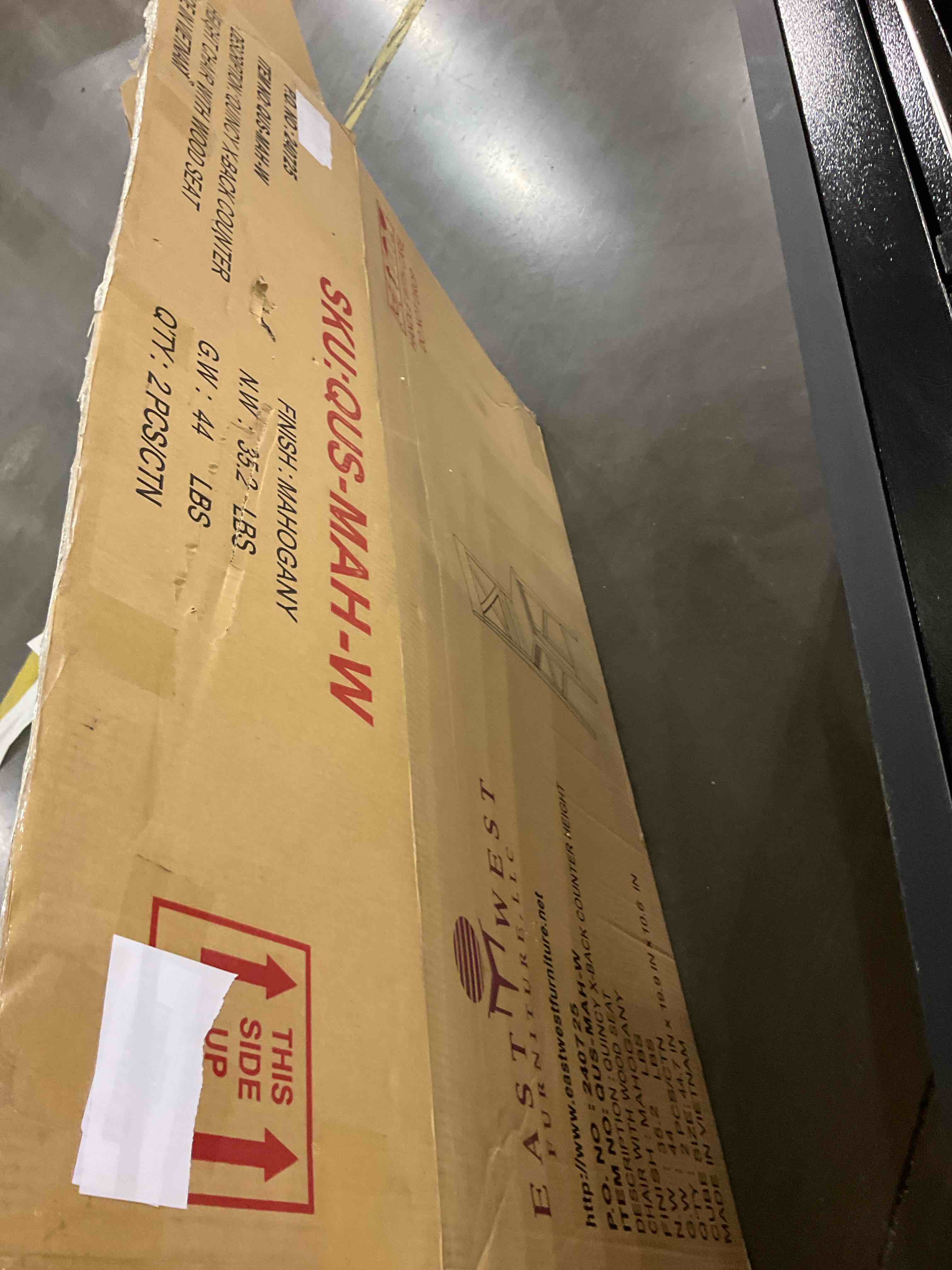 https://s3.amazonaws.com/lotting-images-prod/bidfta/PNK0282717_1738157857468.jpeg