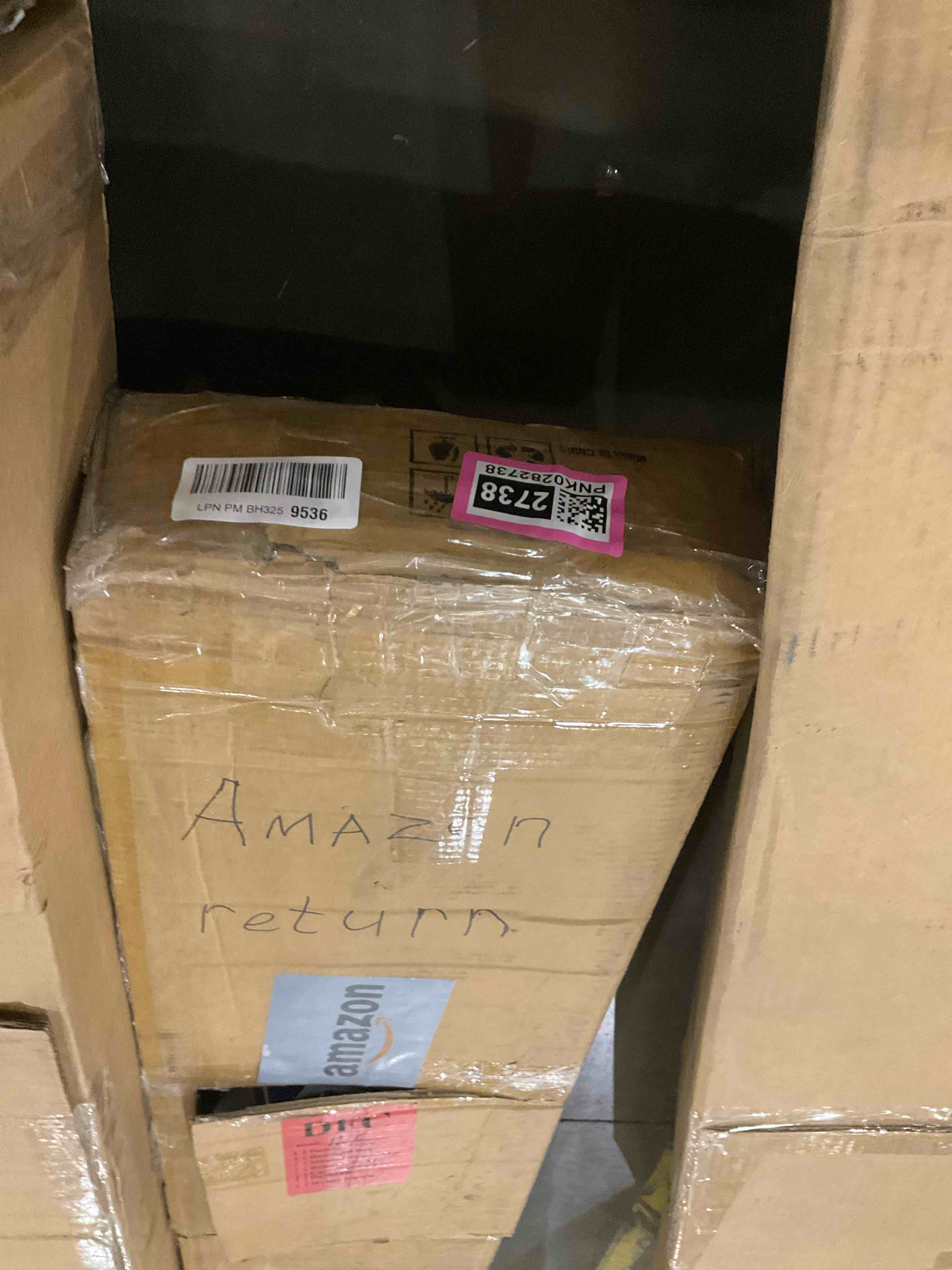 https://s3.amazonaws.com/lotting-images-prod/bidfta/PNK0282738_1738161076649.jpeg