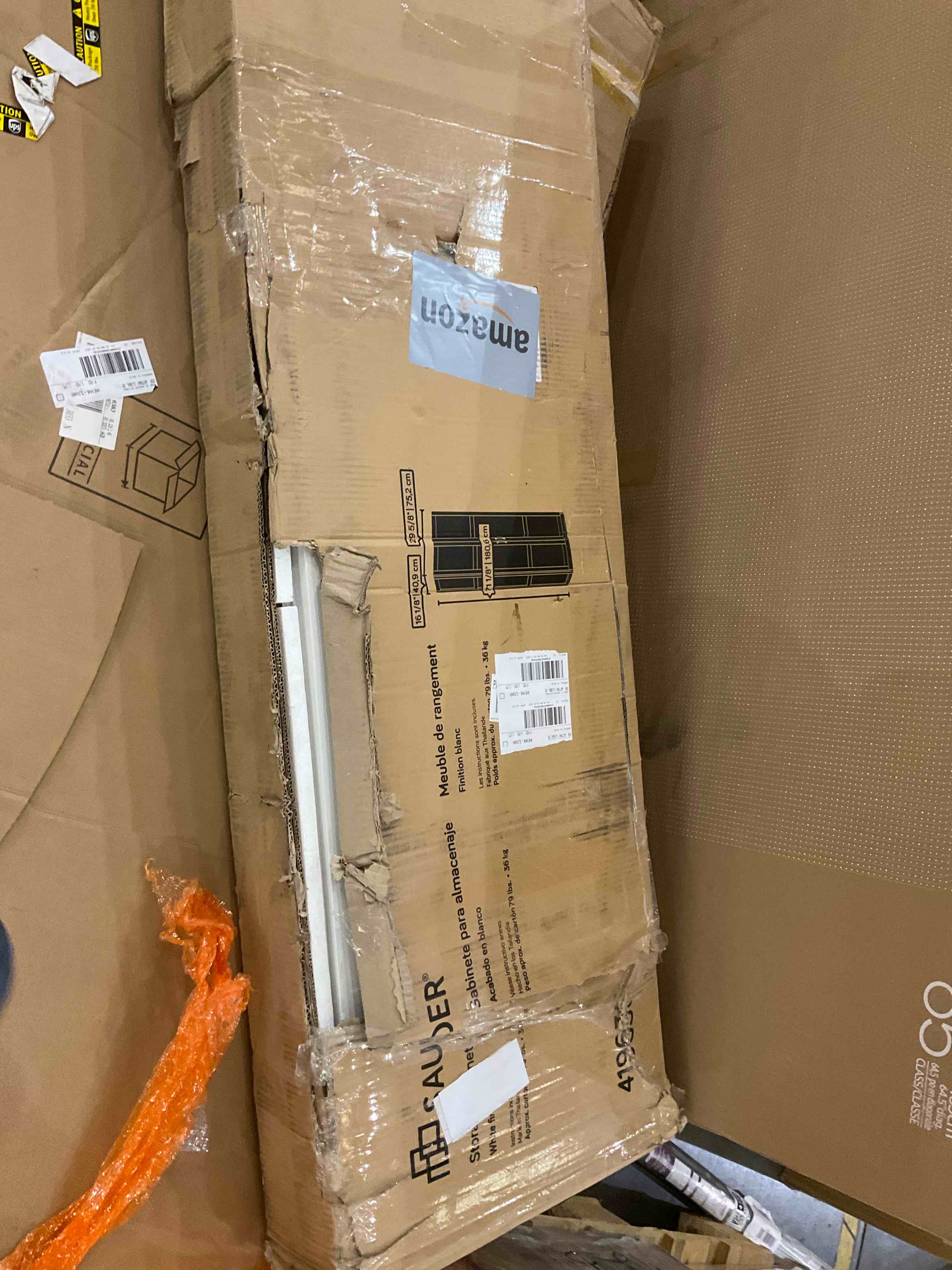 https://s3.amazonaws.com/lotting-images-prod/bidfta/PNK0282767_1738163395097.jpeg