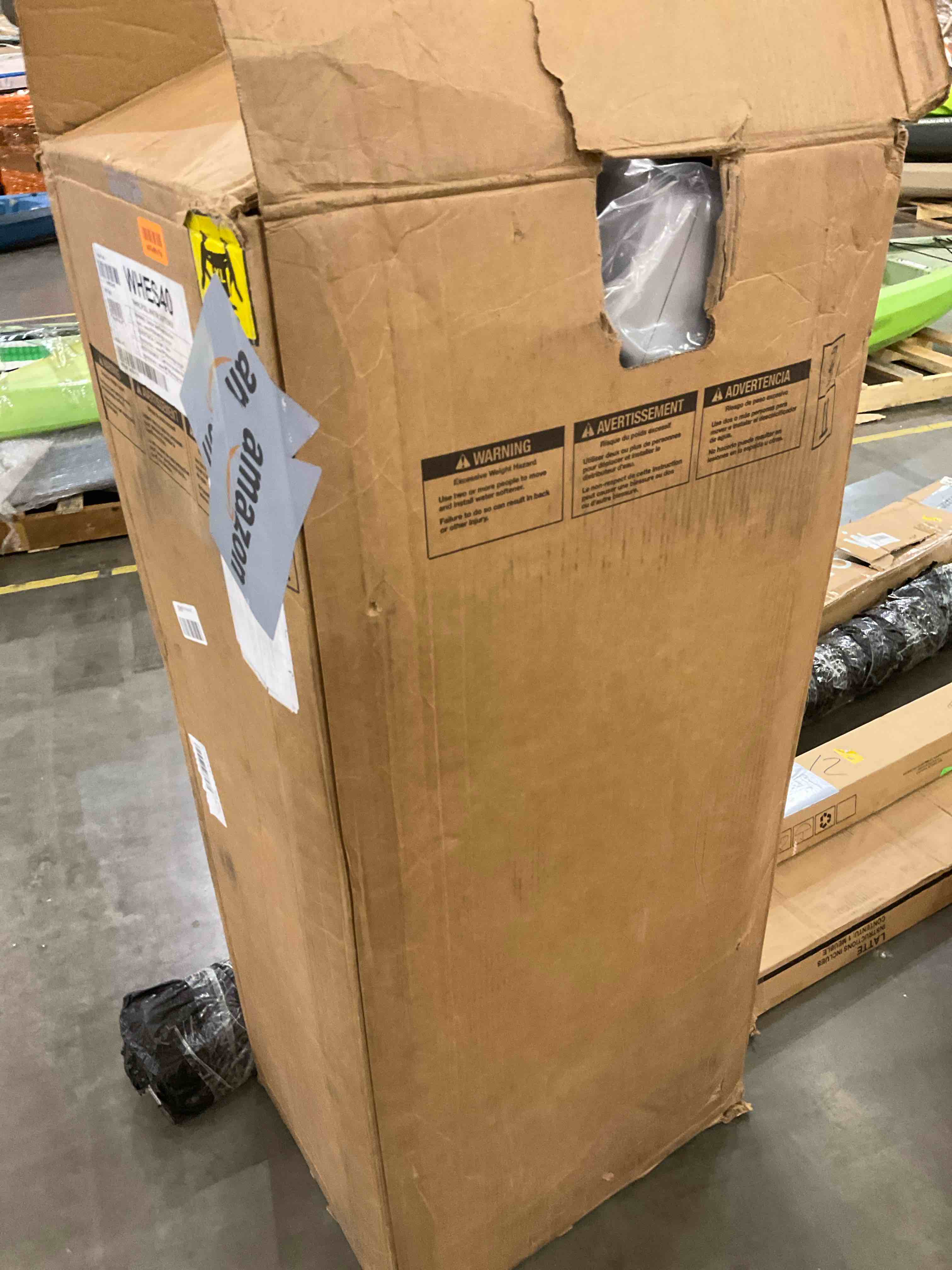https://s3.amazonaws.com/lotting-images-prod/bidfta/PNK0282831_1738166144050.jpeg