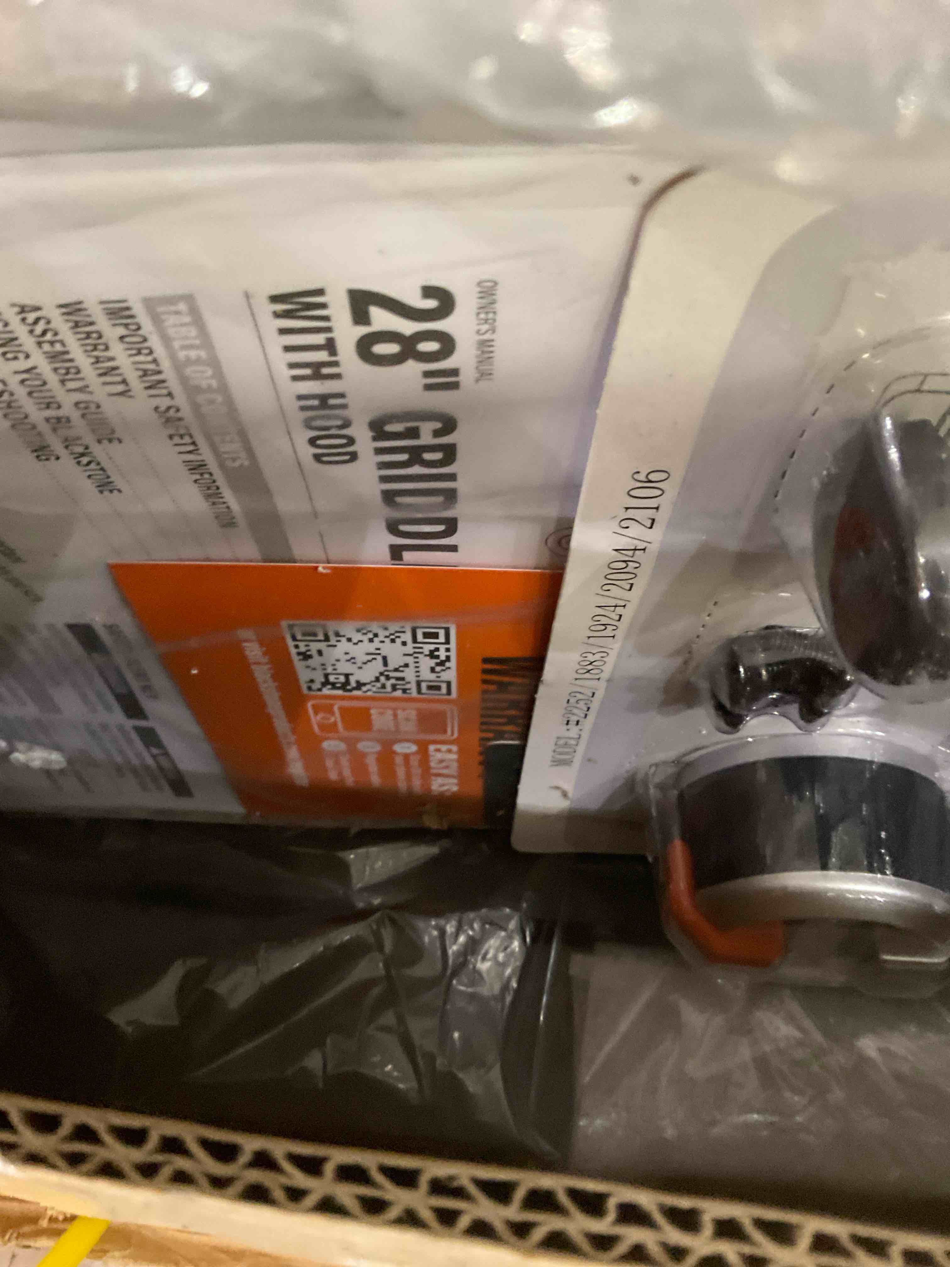 https://s3.amazonaws.com/lotting-images-prod/bidfta/PNK0282843_1738167097731.jpeg