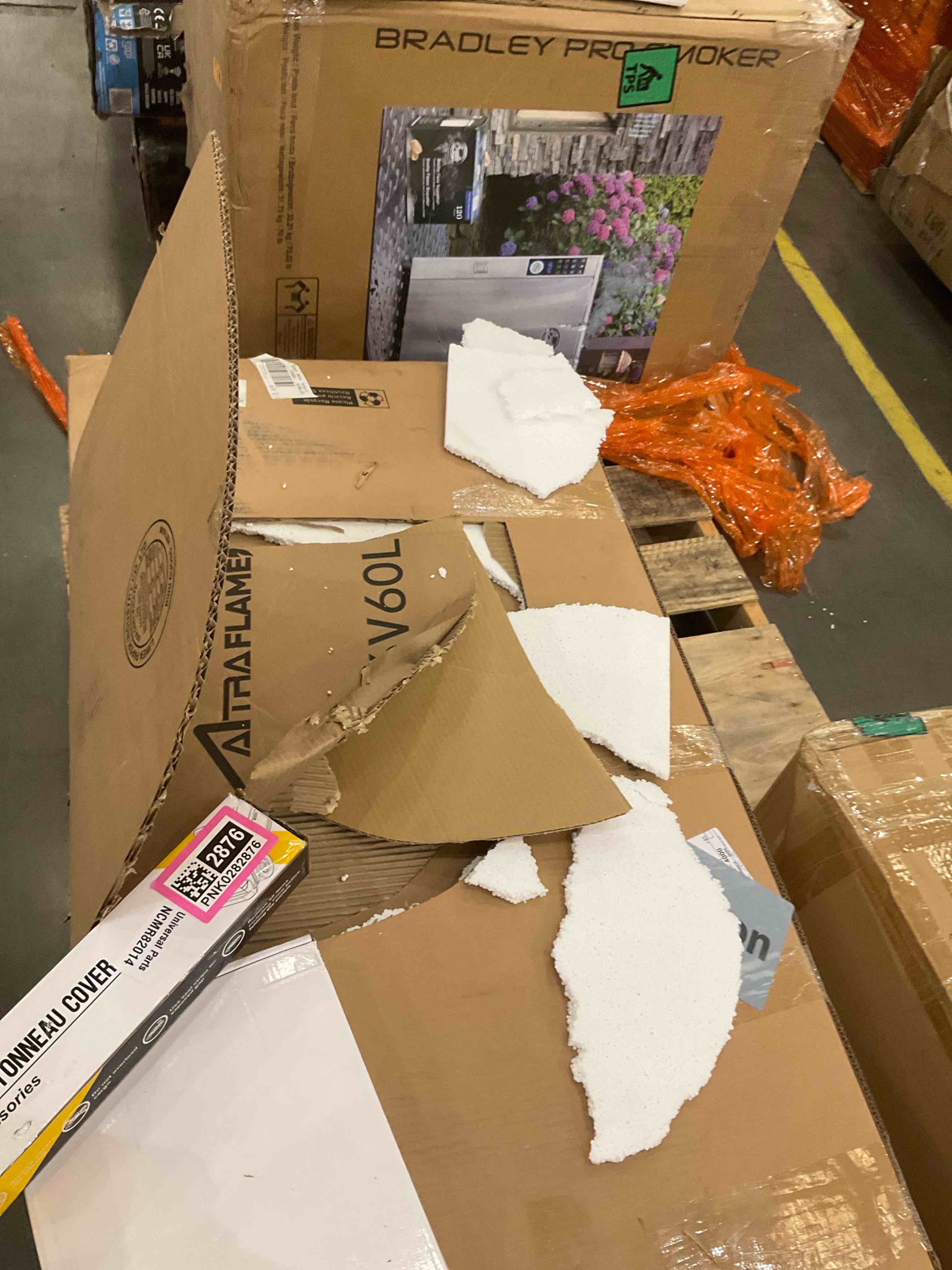 https://s3.amazonaws.com/lotting-images-prod/bidfta/PNK0282883_1738174134569.jpeg