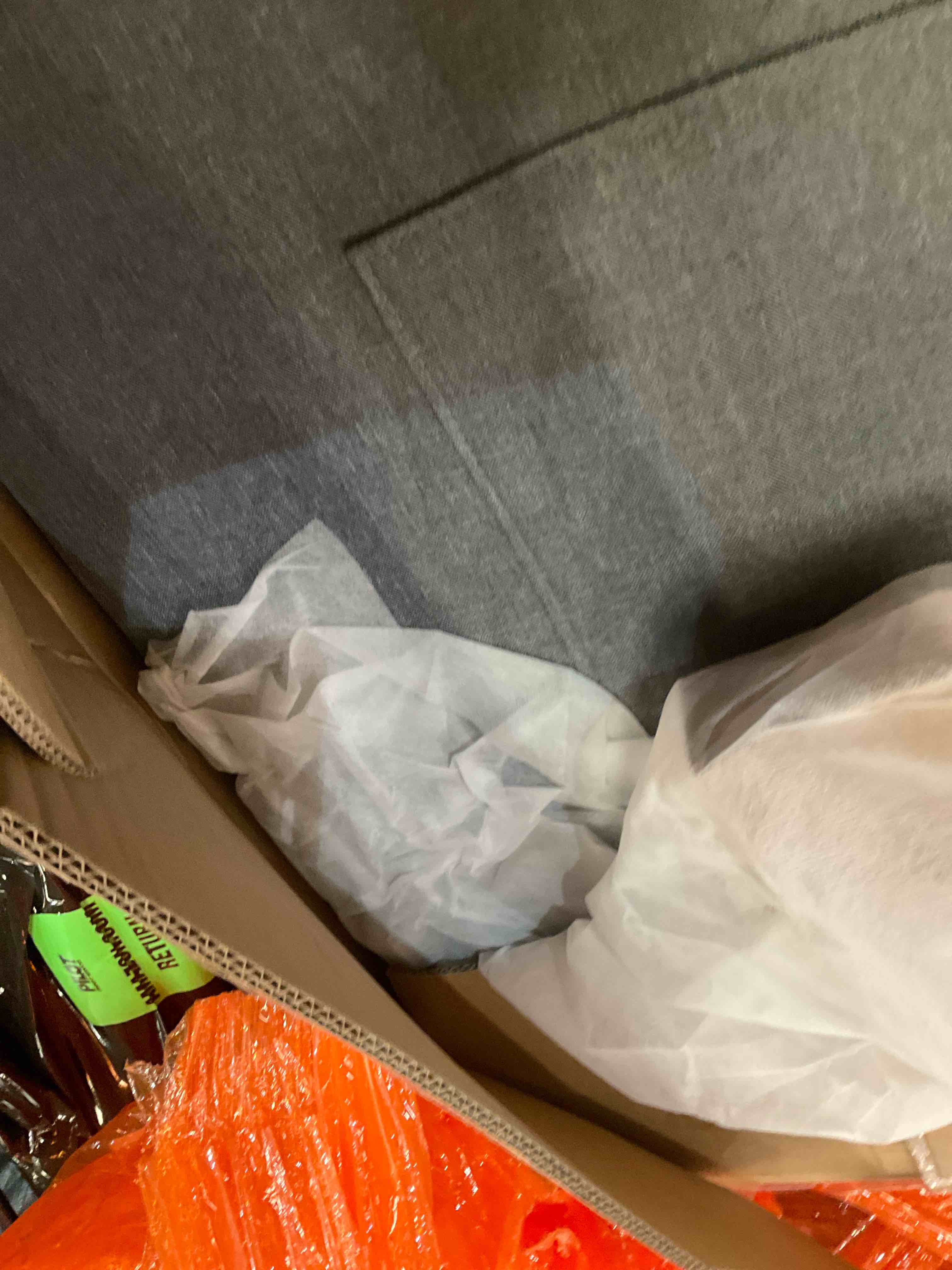 https://s3.amazonaws.com/lotting-images-prod/bidfta/PNK0283309_1737994934483.jpeg