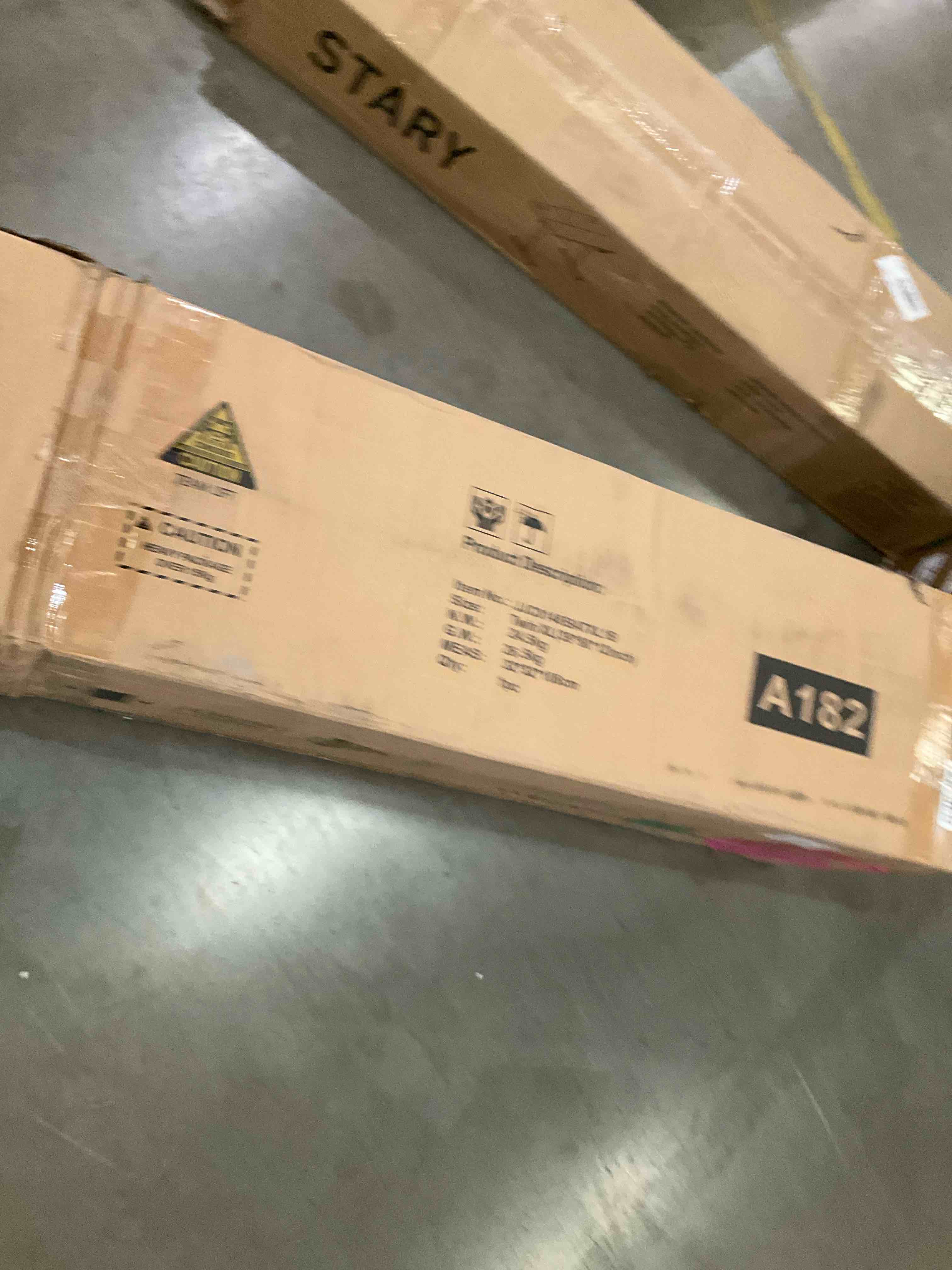 https://s3.amazonaws.com/lotting-images-prod/bidfta/PNK0283325_1737993634465.jpeg