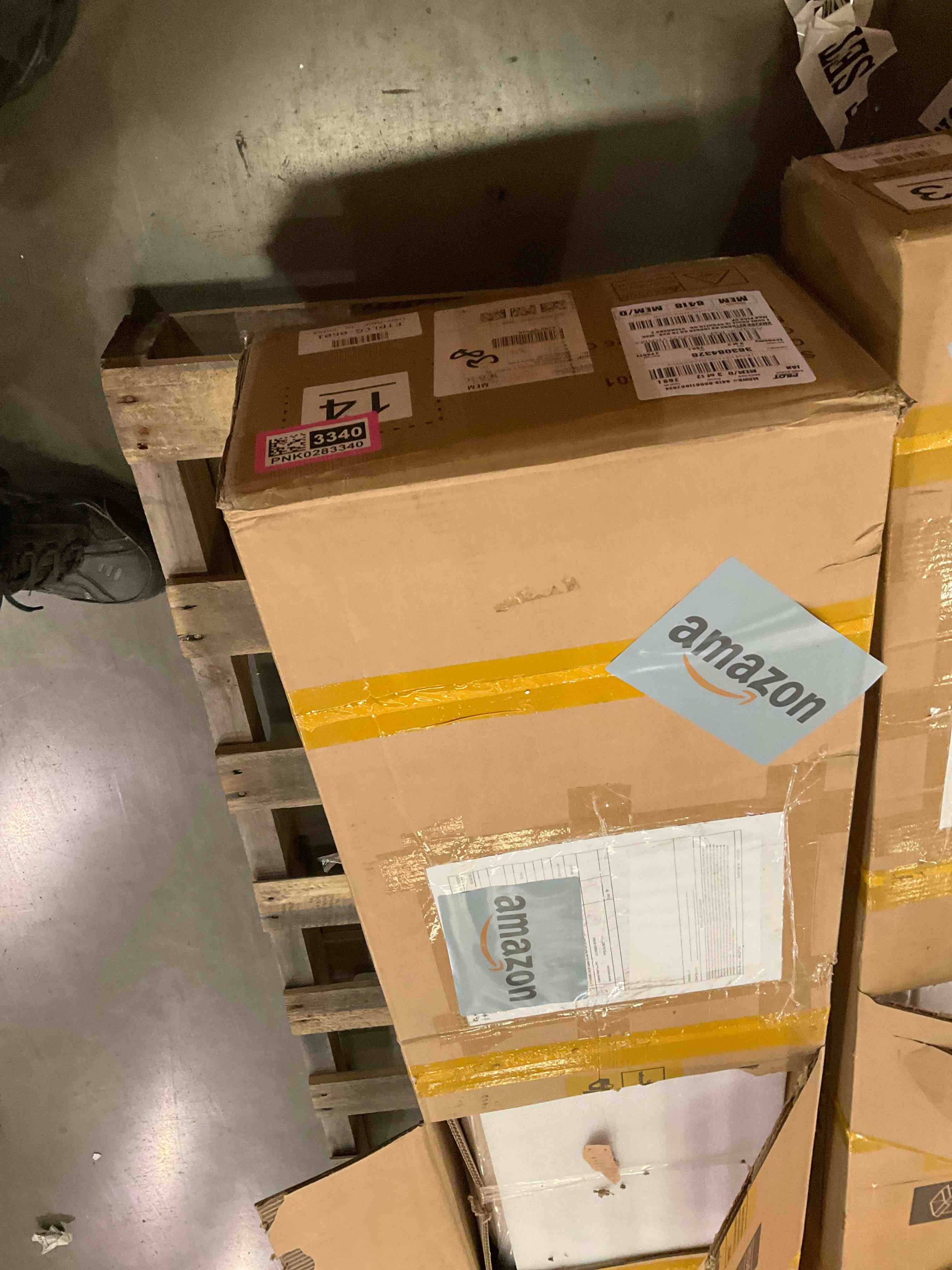 gazebo parts, hardtop roof, two boxes included 