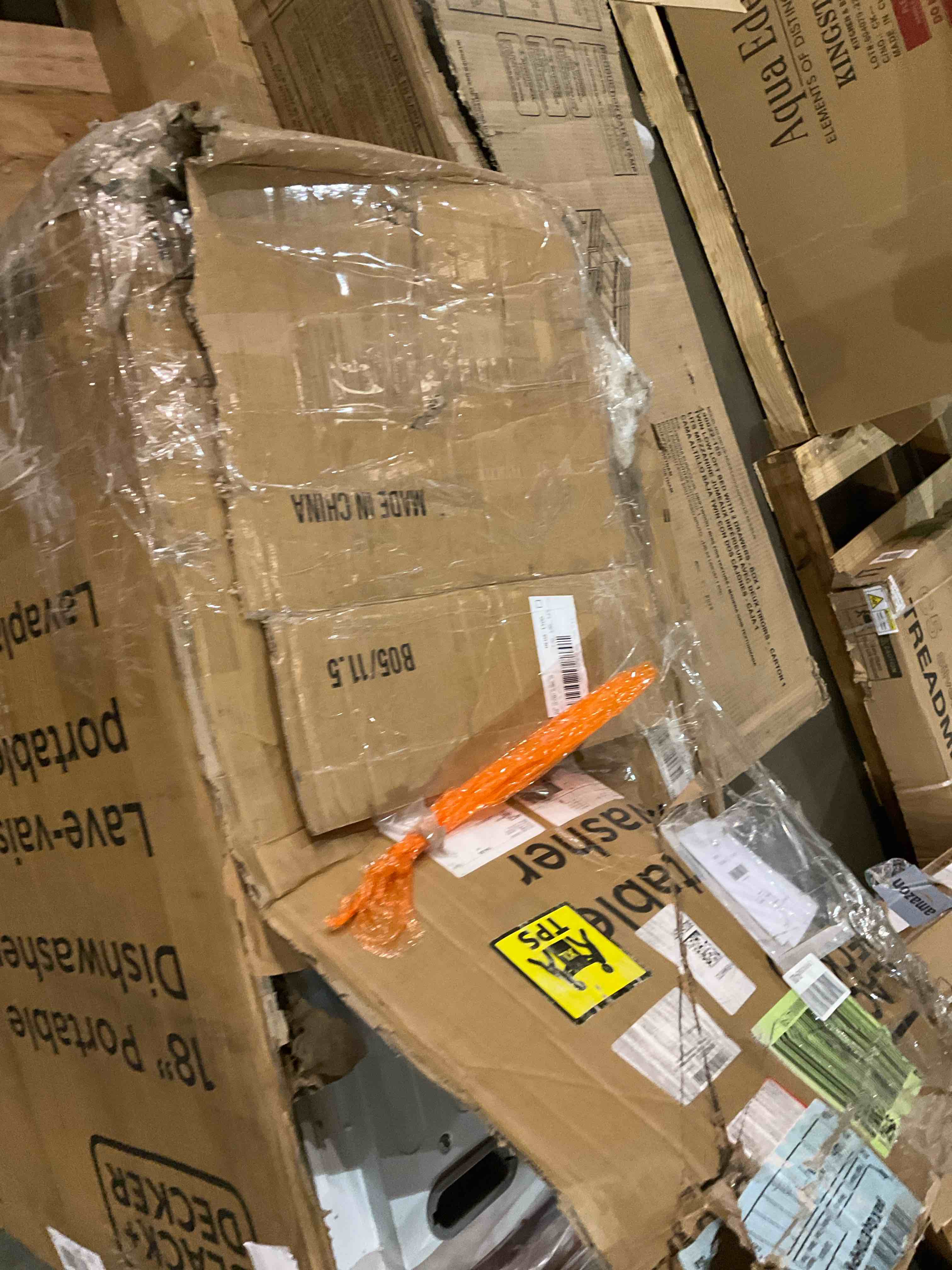 https://s3.amazonaws.com/lotting-images-prod/bidfta/PNK0283411_1737986123462.jpeg