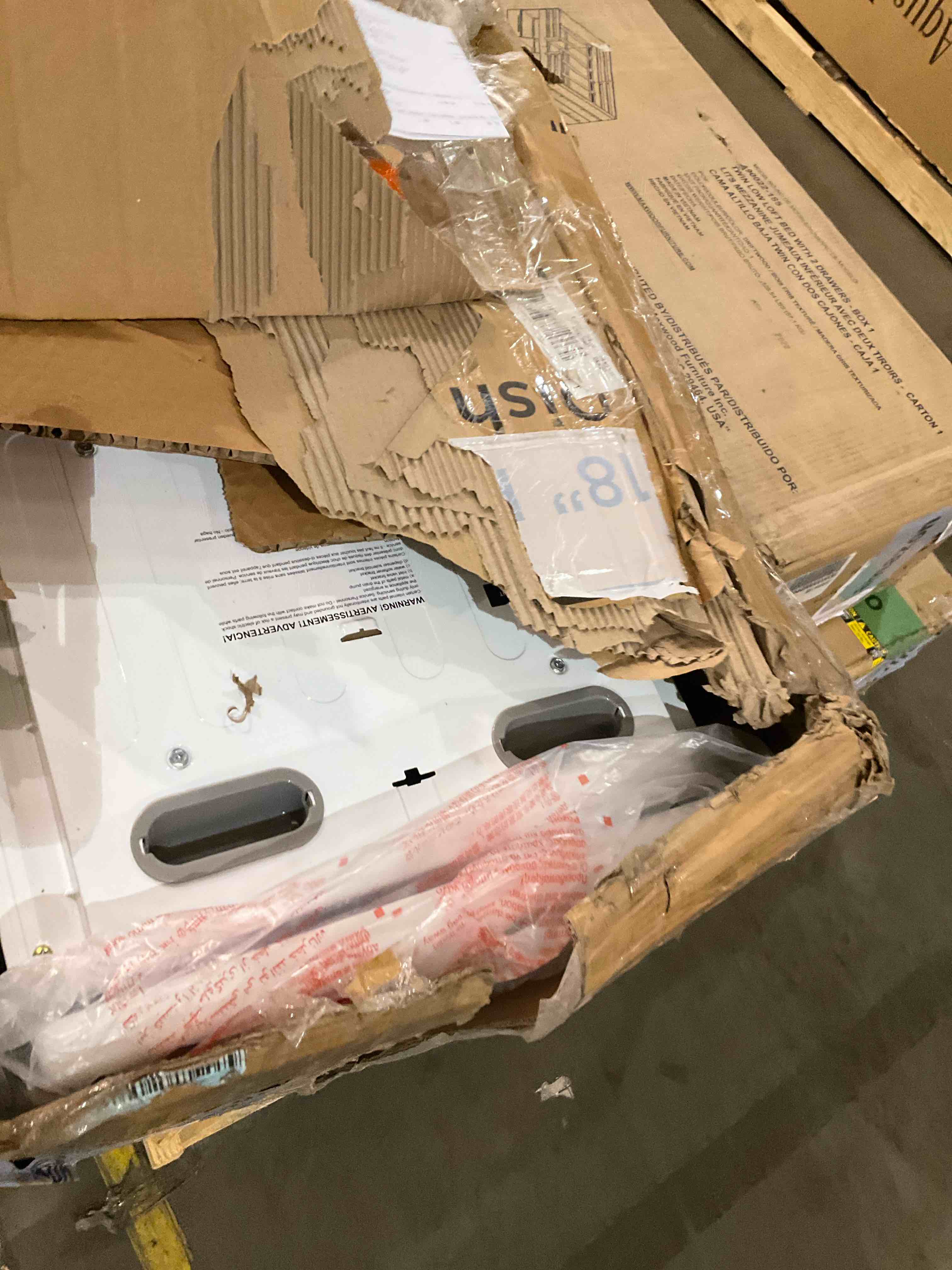 https://s3.amazonaws.com/lotting-images-prod/bidfta/PNK0283411_1737986129920.jpeg