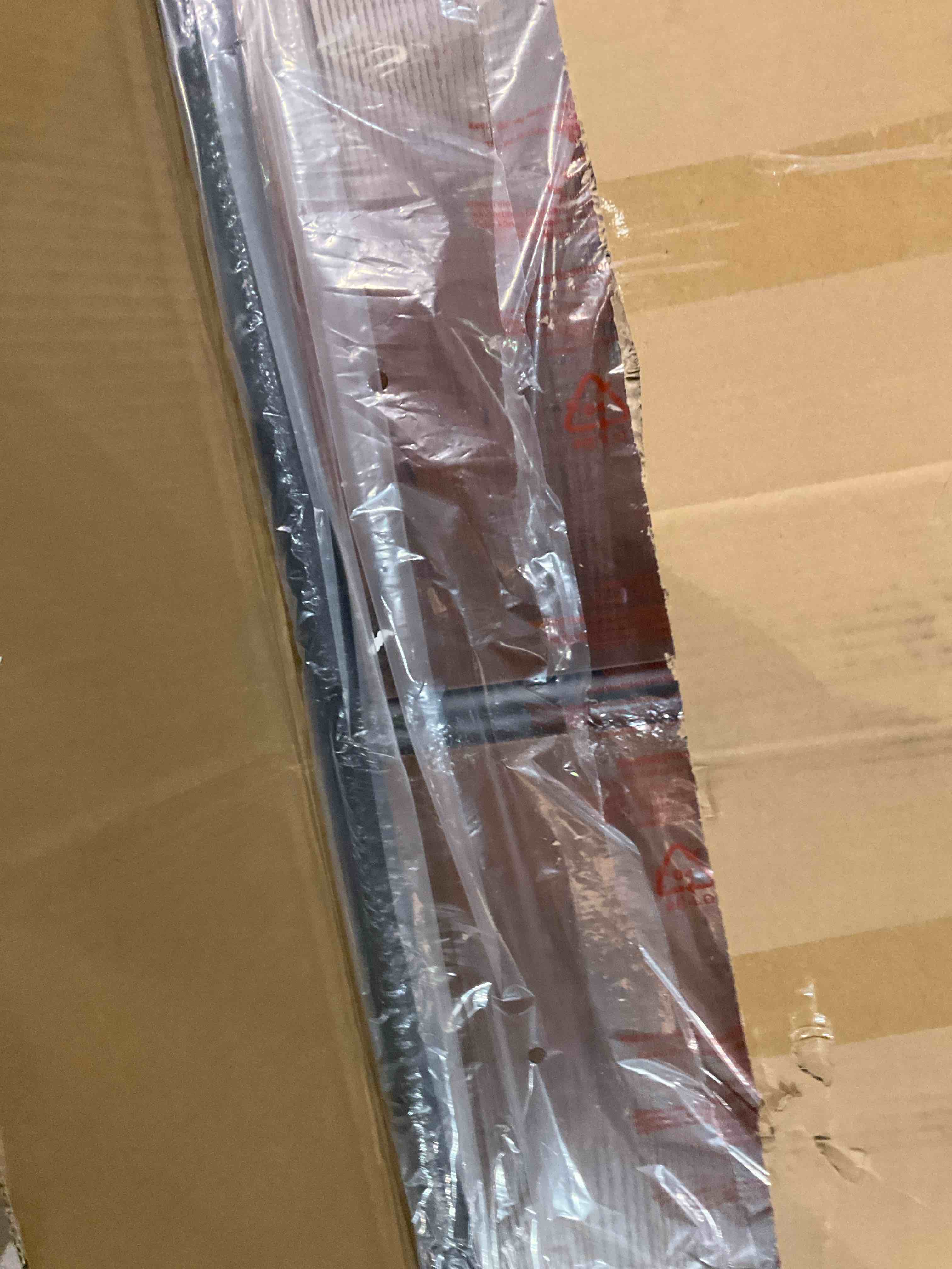 https://s3.amazonaws.com/lotting-images-prod/bidfta/PNK0283416_1737985789114.jpeg