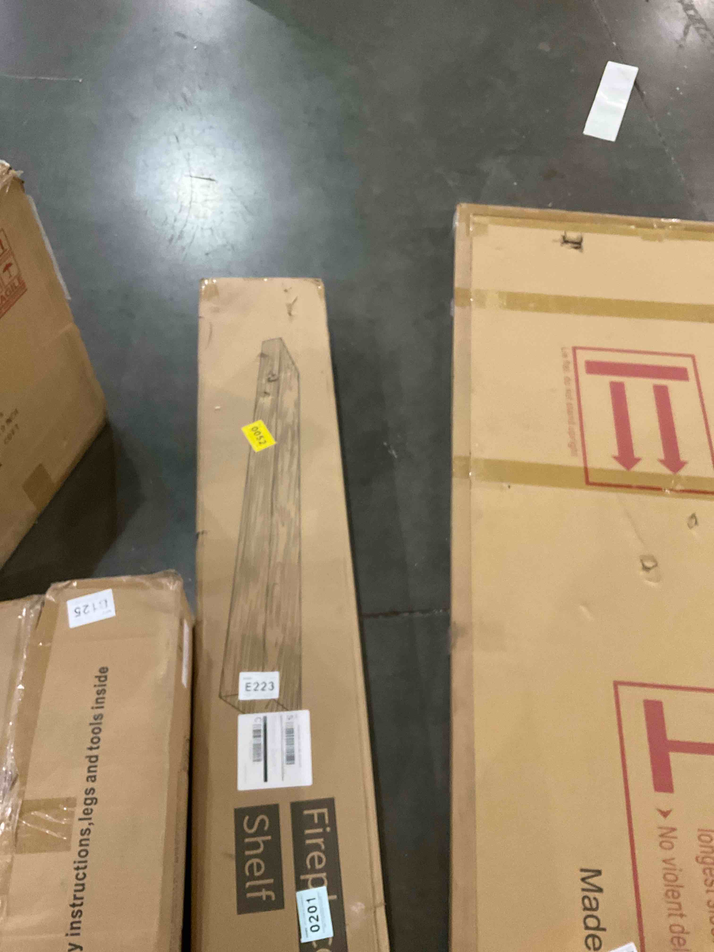 Audain Floating Pine Solid Wood Fireplace Shelf Mantel