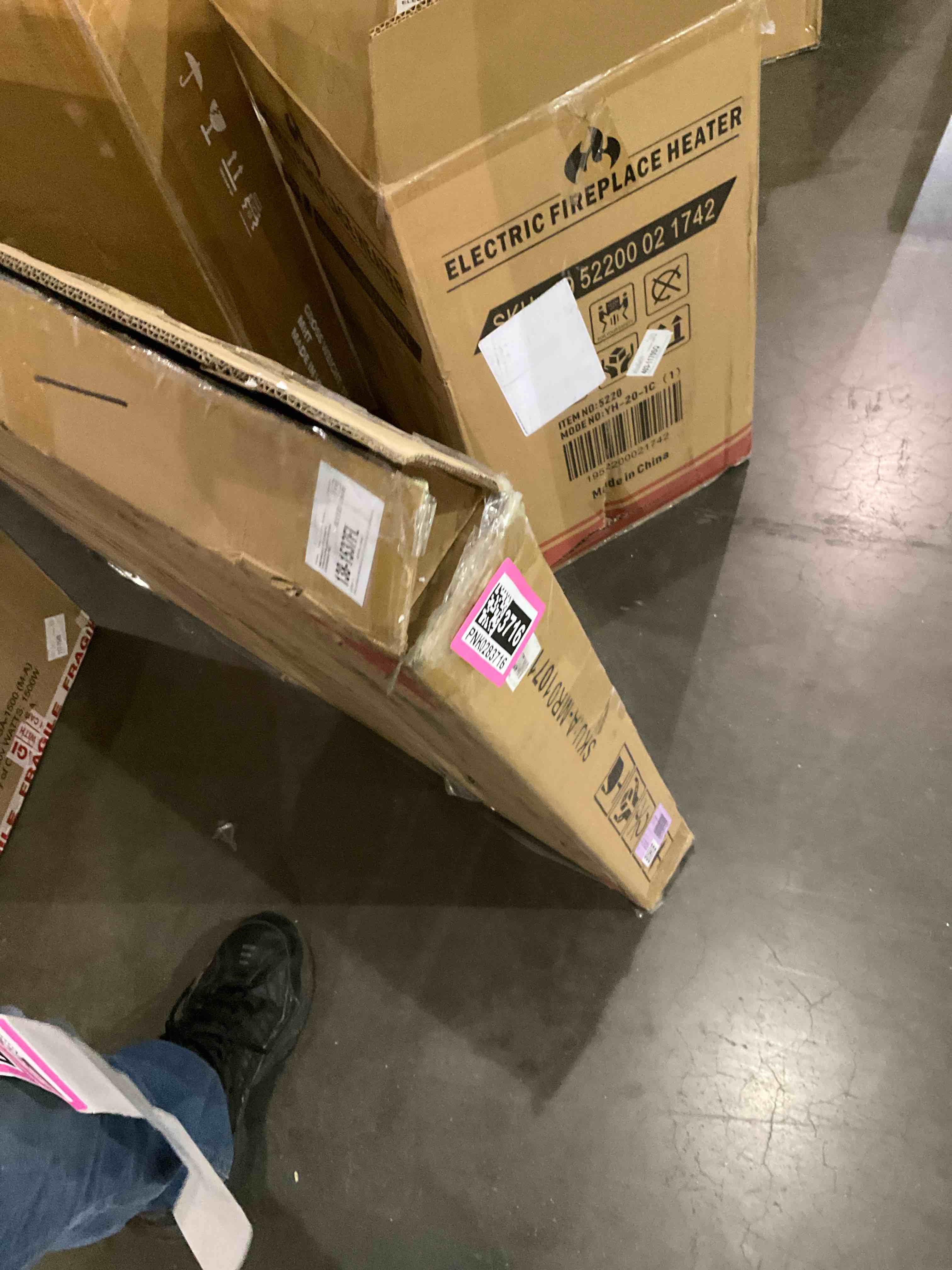 Breve Arch Metal Wall Mirror with Tilted Frame