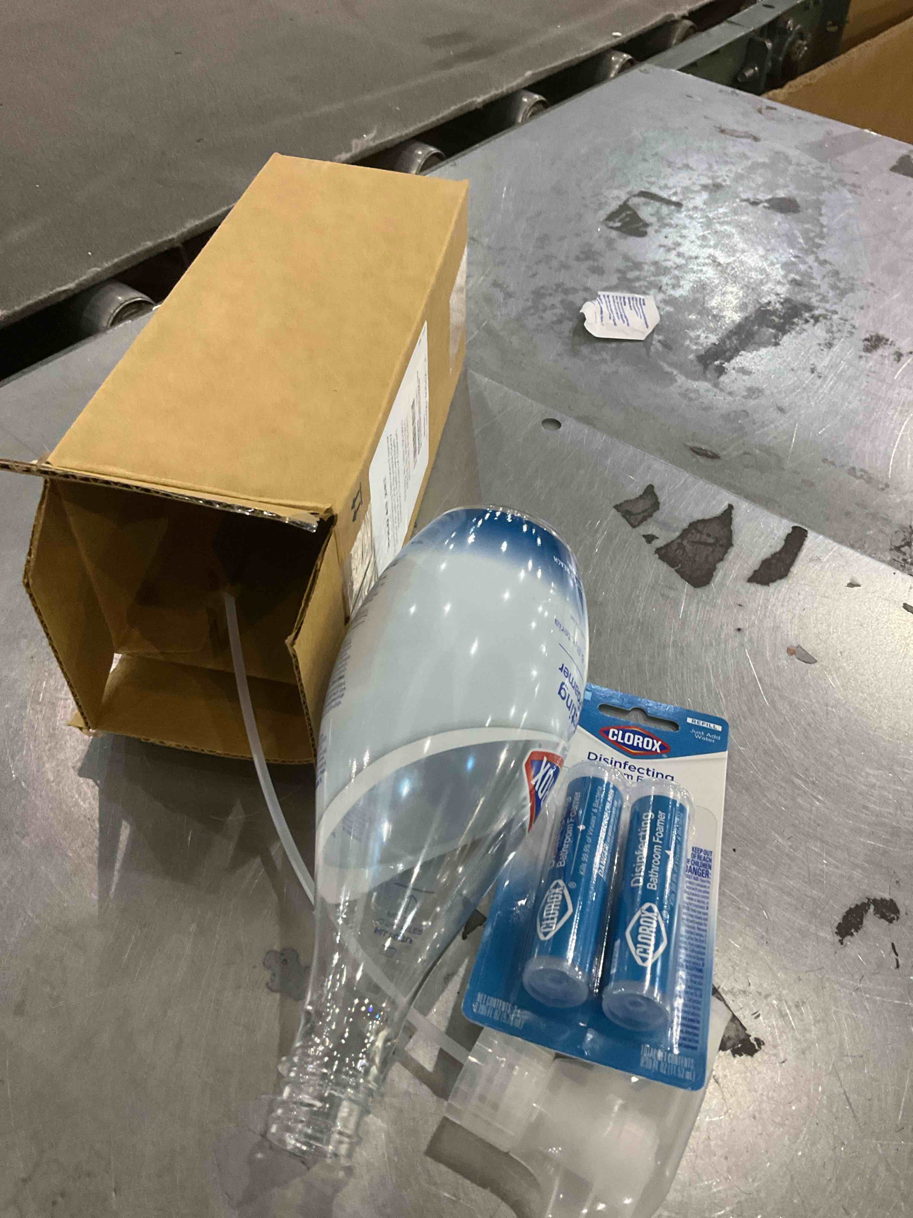 https://s3.amazonaws.com/lotting-images-prod/bidfta/PNK0284128_1738238149913.jpeg