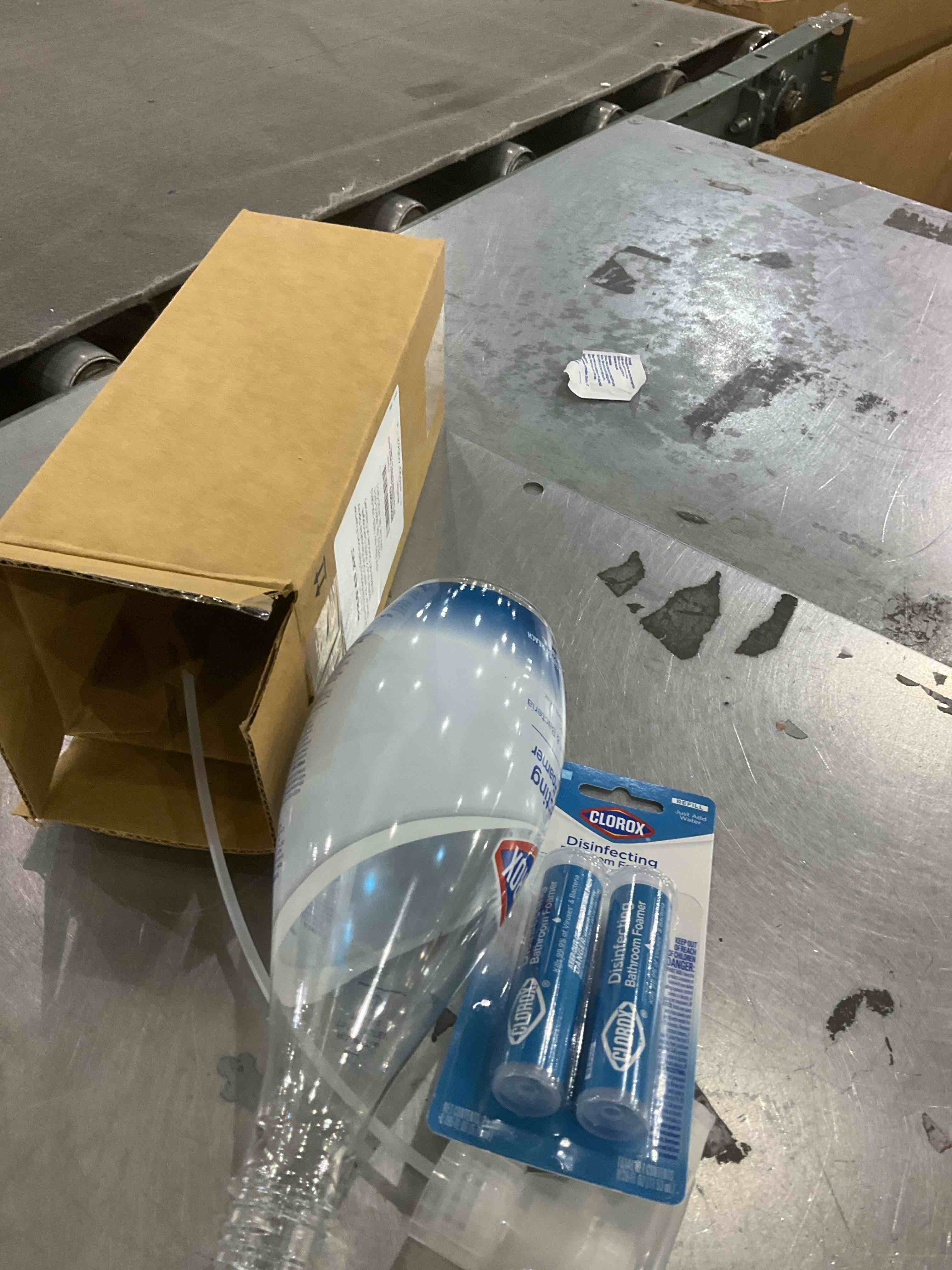 https://s3.amazonaws.com/lotting-images-prod/bidfta/PNK0284291_1738238151089.jpeg