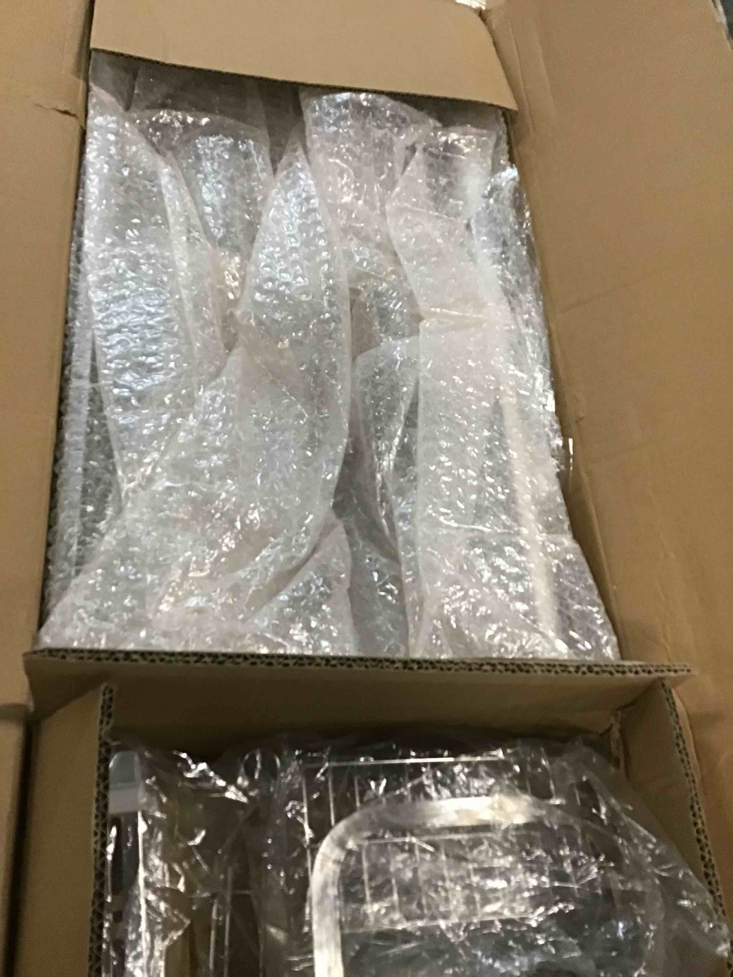 https://s3.amazonaws.com/lotting-images-prod/bidfta/PNK0292484_1727713183450.jpeg