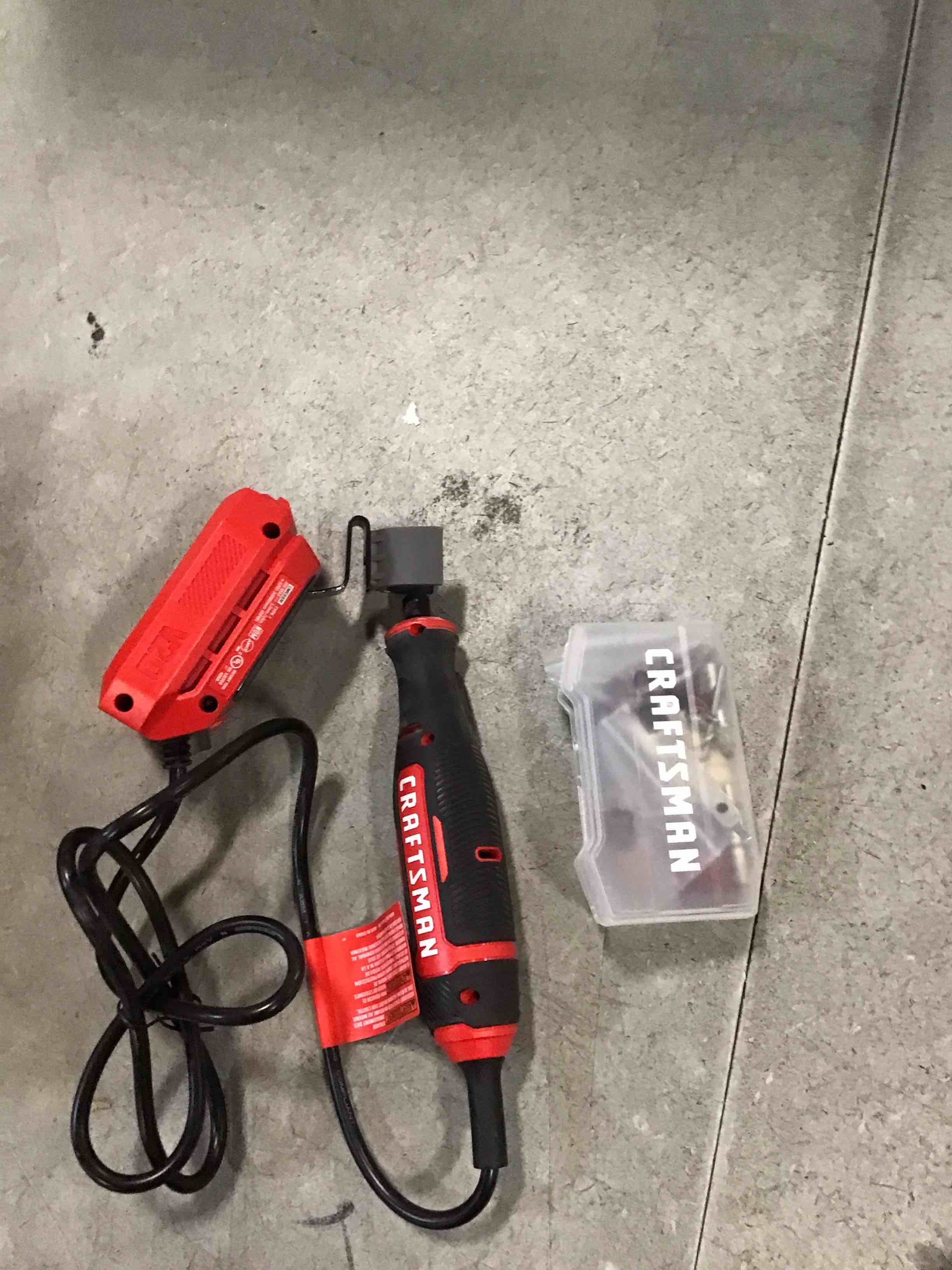 https://s3.amazonaws.com/lotting-images-prod/bidfta/PNK0292631_1727465653022.jpeg