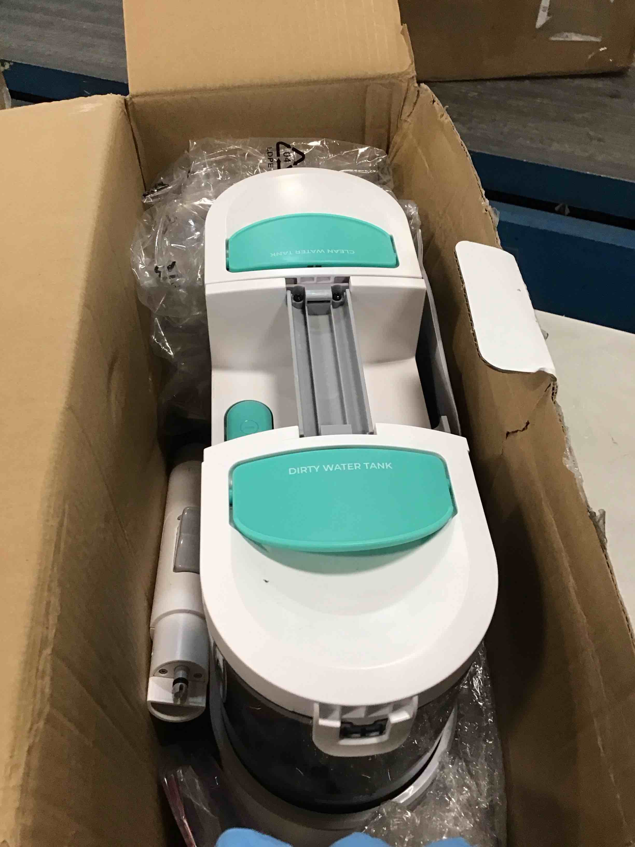 HAUSHOF Portable Carpet Spot and Upholstery Cleaner, Lightweight Deep