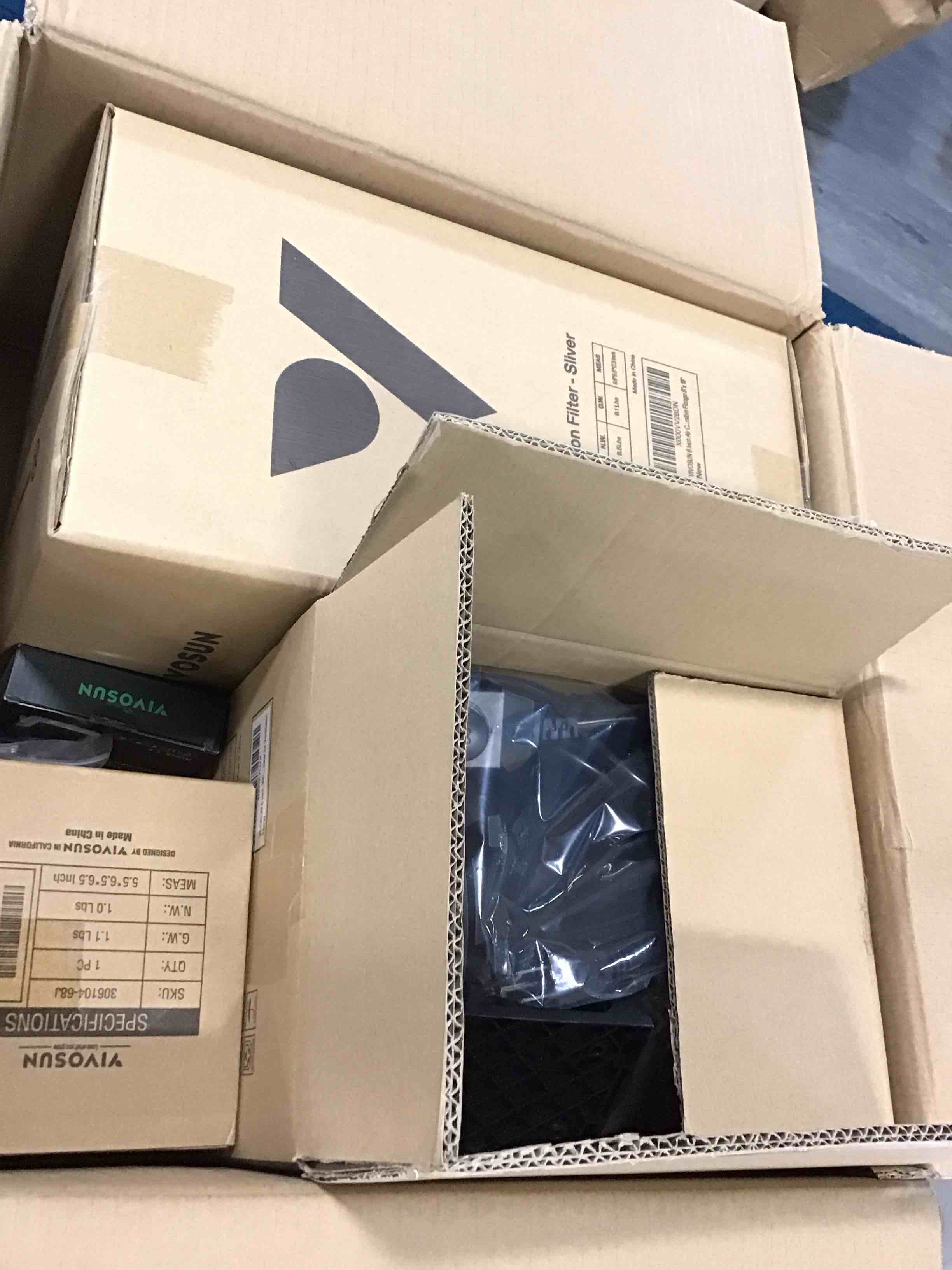 https://s3.amazonaws.com/lotting-images-prod/bidfta/PNK0293156_1727293084363.jpeg