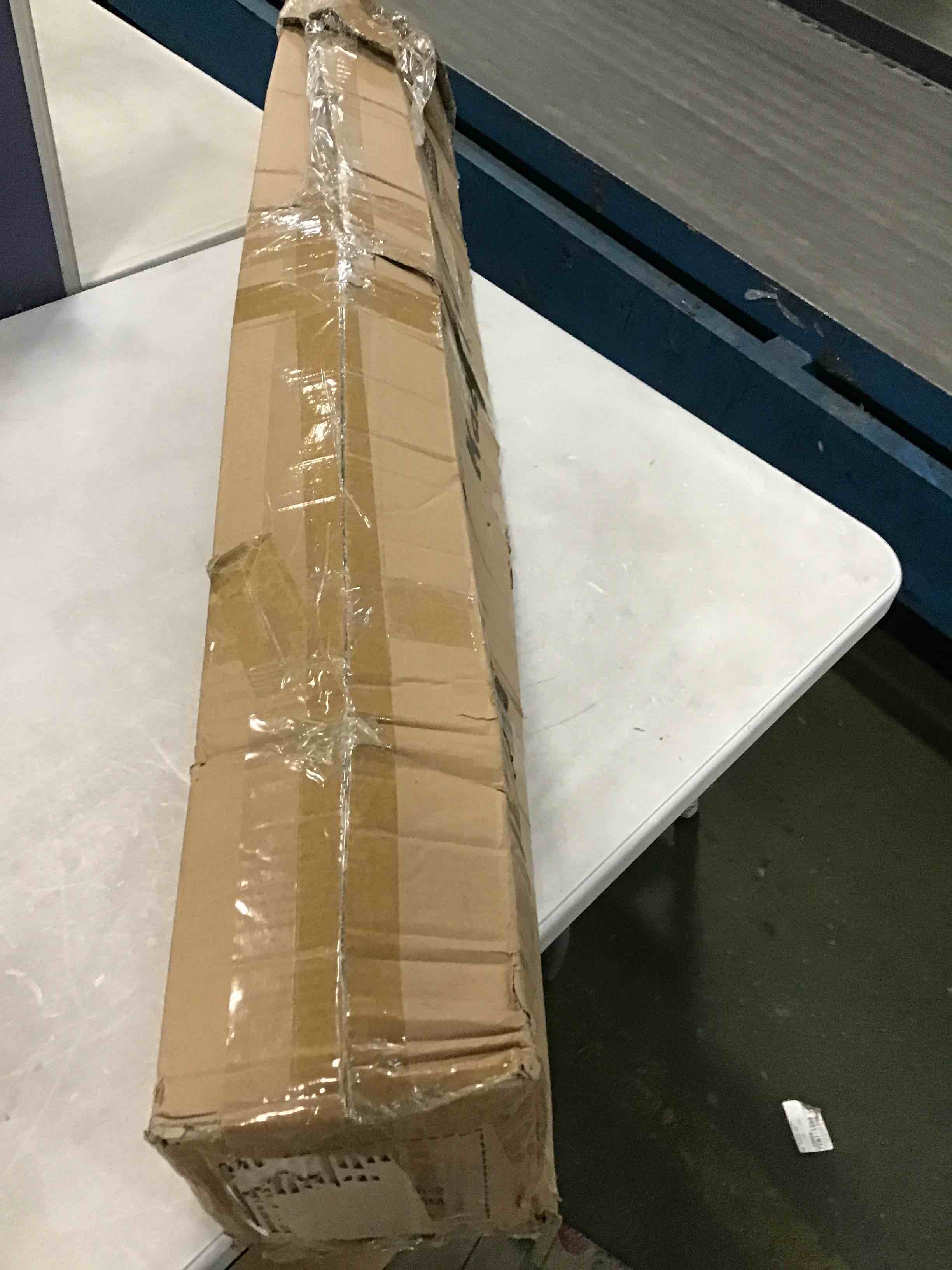https://s3.amazonaws.com/lotting-images-prod/bidfta/PNK0293510_1727188191545.jpeg