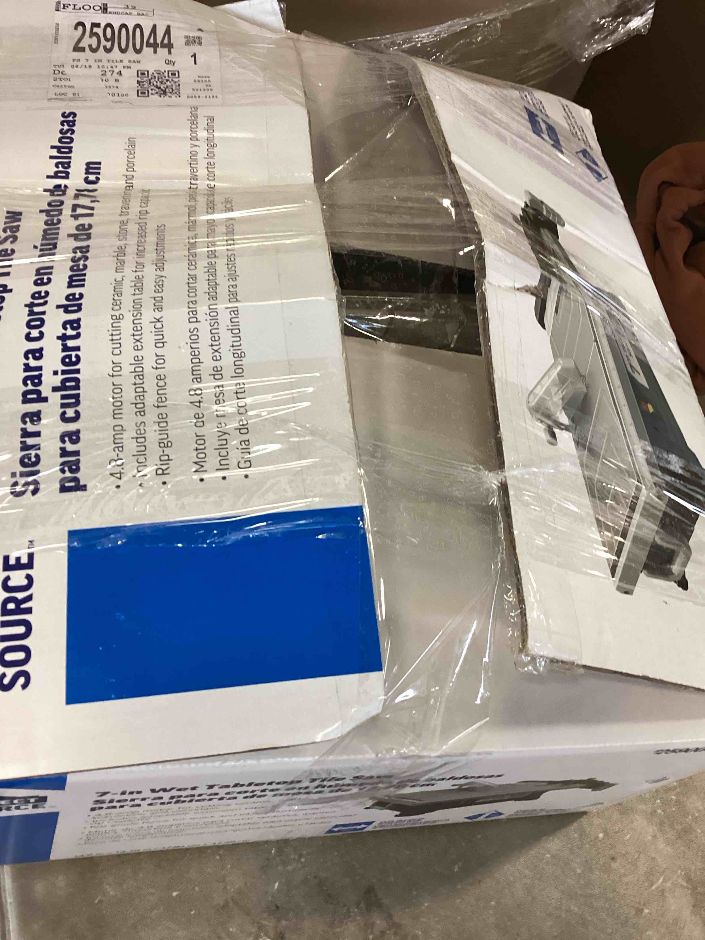 https://s3.amazonaws.com/lotting-images-prod/bidfta/PNK0297703_1727103073314.jpeg