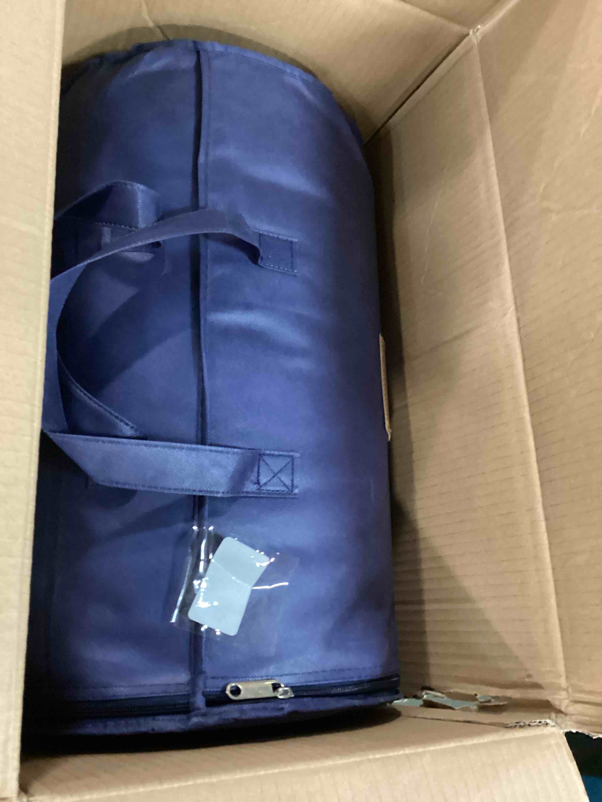 https://s3.amazonaws.com/lotting-images-prod/bidfta/PNK0300209_1727956218880.jpeg
