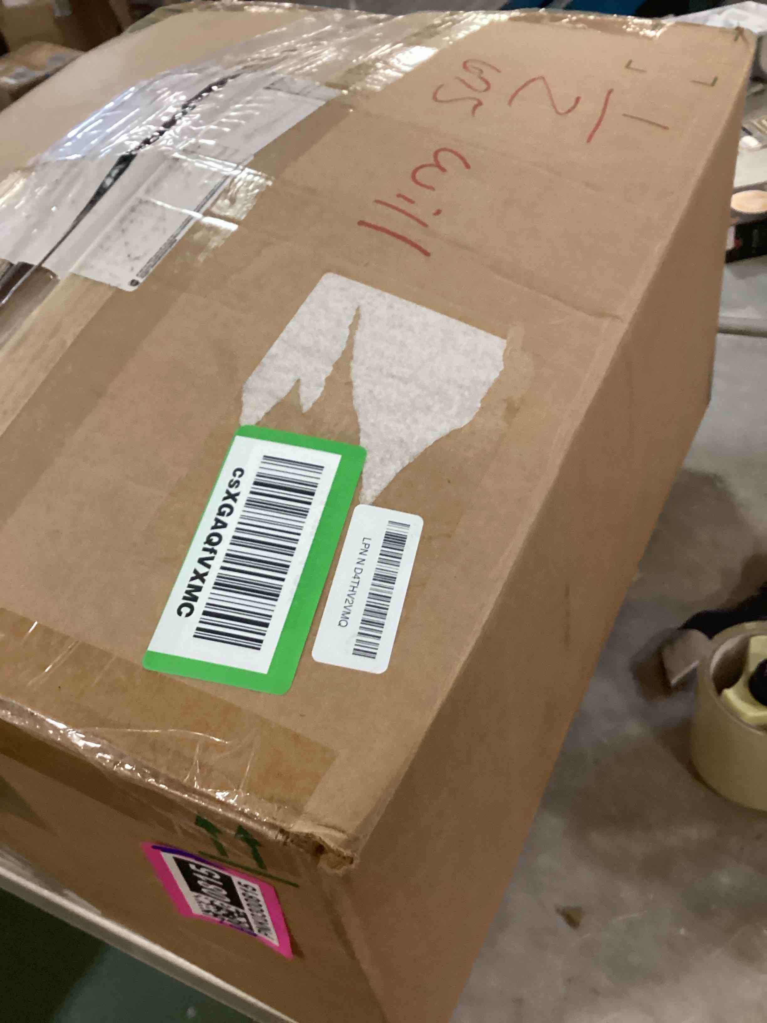 https://s3.amazonaws.com/lotting-images-prod/bidfta/PNK0300815_1727717628204.jpeg