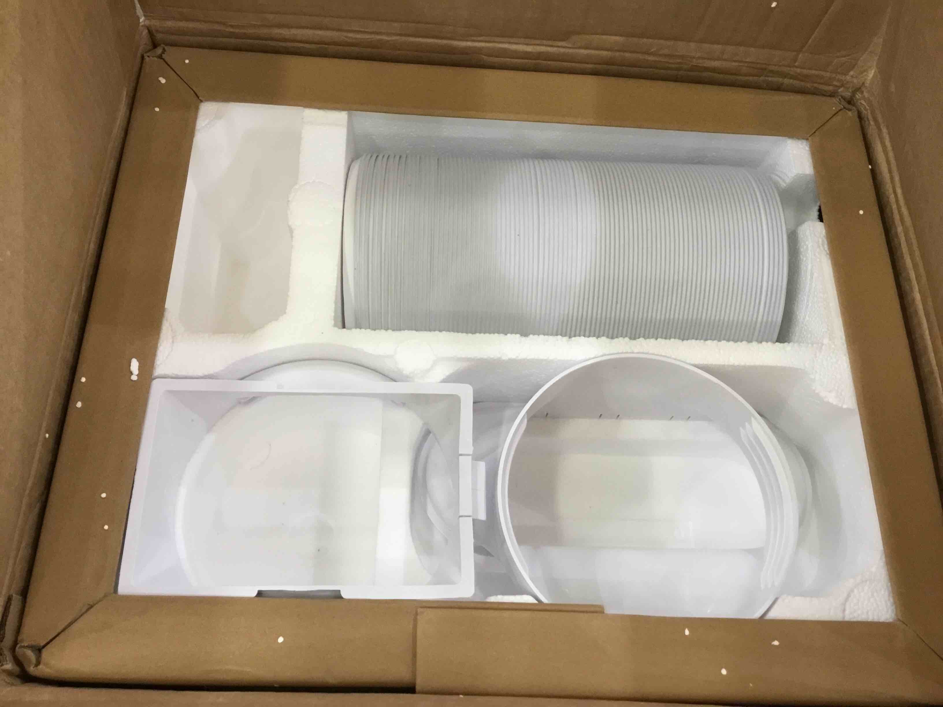 https://s3.amazonaws.com/lotting-images-prod/bidfta/PNK0303892_1726499202438.jpeg