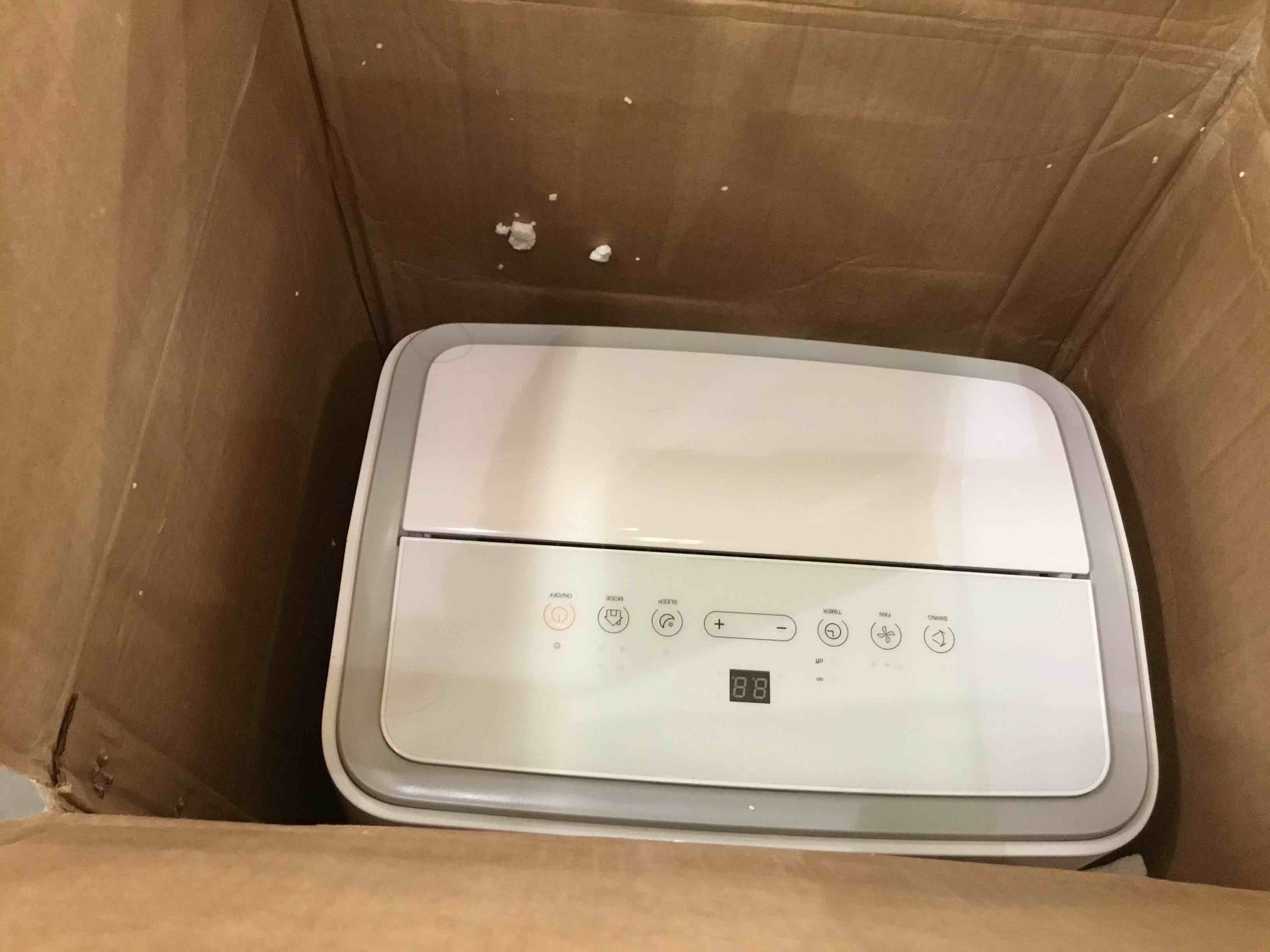 https://s3.amazonaws.com/lotting-images-prod/bidfta/PNK0303892_1726499210699.jpeg